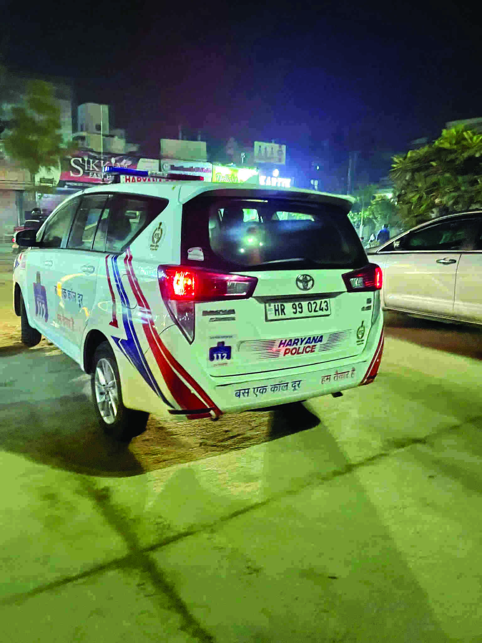 Bus driver killed & 15 passengers hurt in collision with truck in Ggm Bus driver killed & 15 passengers hurt in collision with truck in Ggm