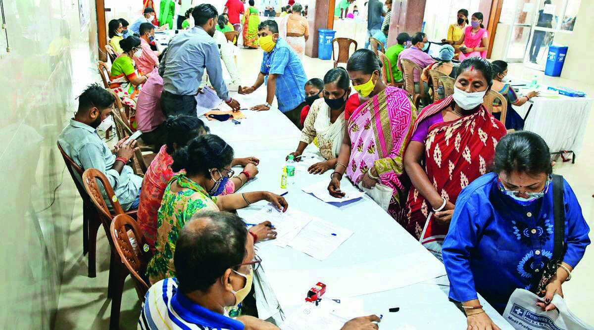 Now, clear outstanding electricity bills at Duare Sarkar camps Now, clear outstanding electricity bills at Duare Sarkar camps