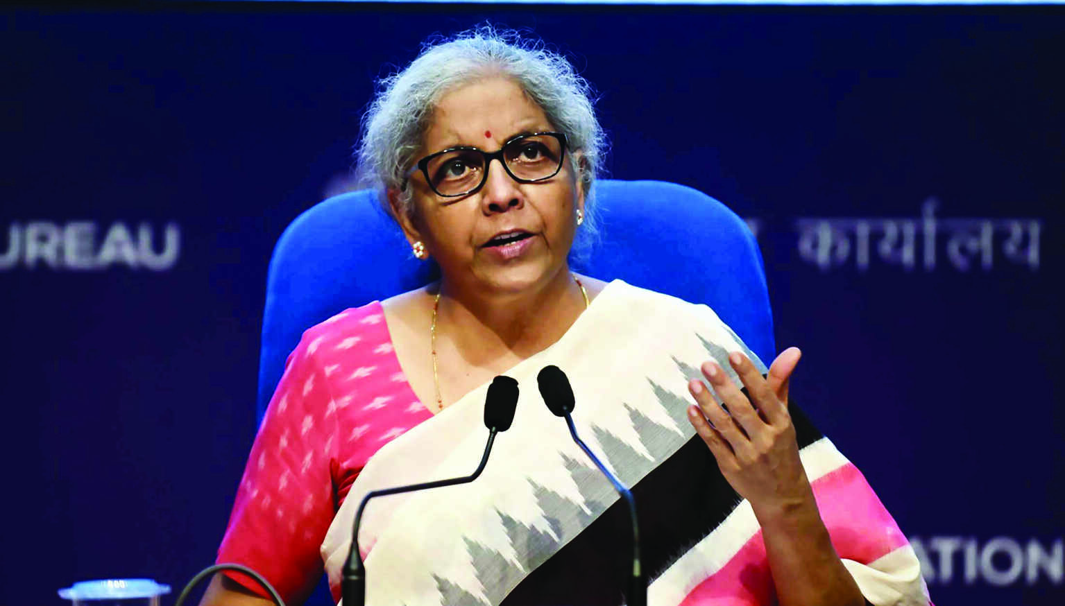 Sitharaman asks States to ease   logistics burden on exporters