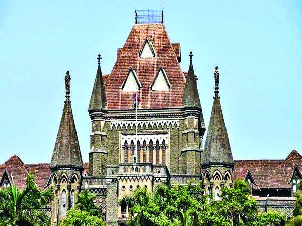 Video recording in police station not an offence, rules Bombay HC