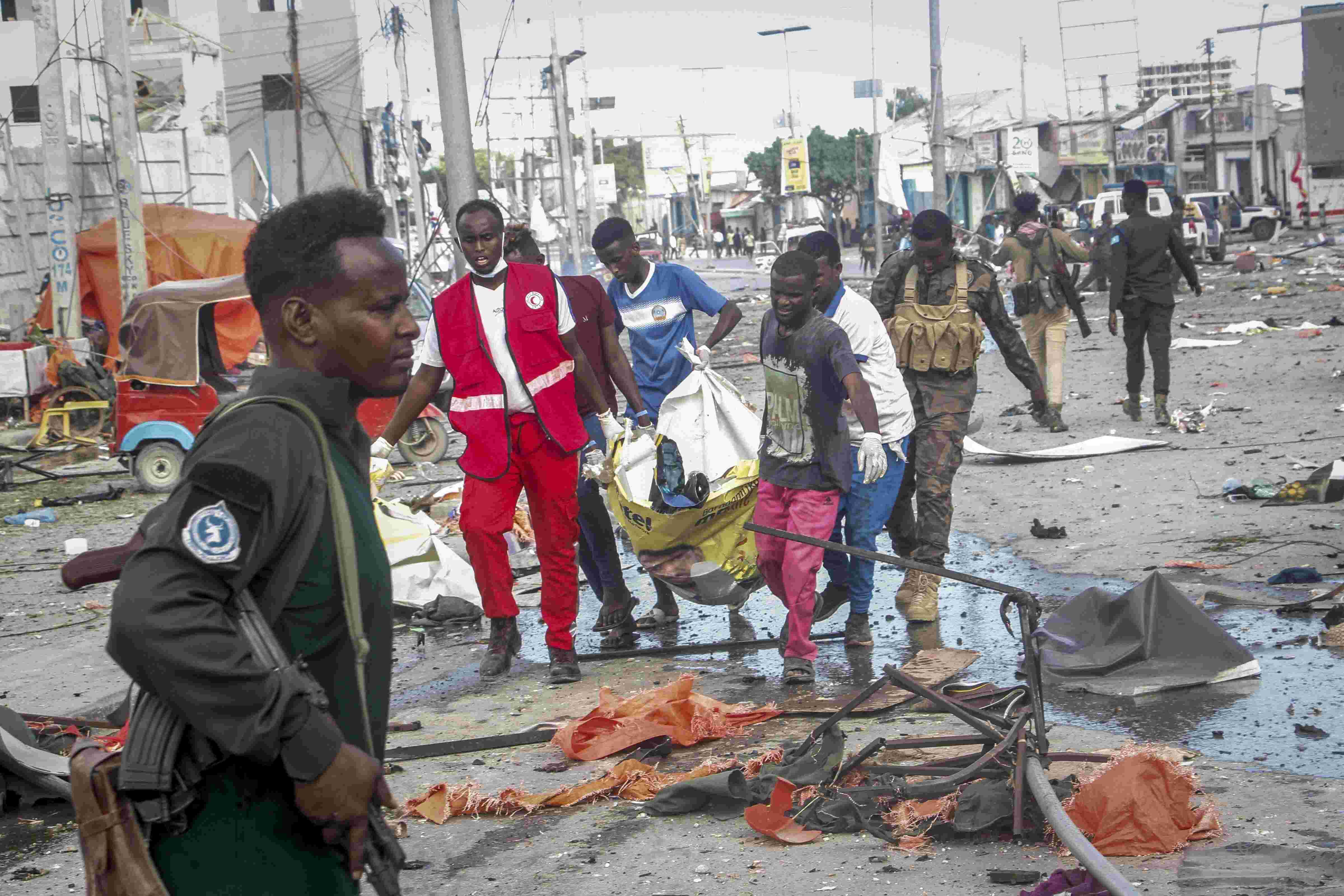 Somalias leader says at least 100 killed in Saturday attack