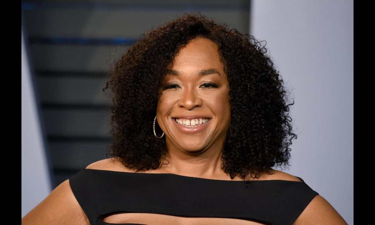 Shonda Rhimes says she is not hanging around on Twitter Shonda Rhimes says she is not hanging around on Twitter