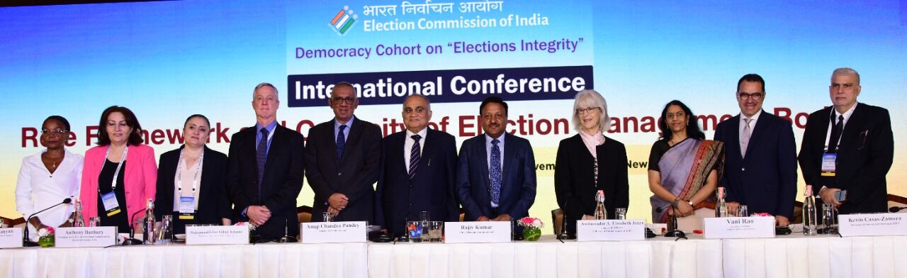 Election bodies expect social media sites to proactively flag fake news: CEC Rajiv Kumar Election bodies expect social media sites to proactively flag fake news: CEC Rajiv Kumar