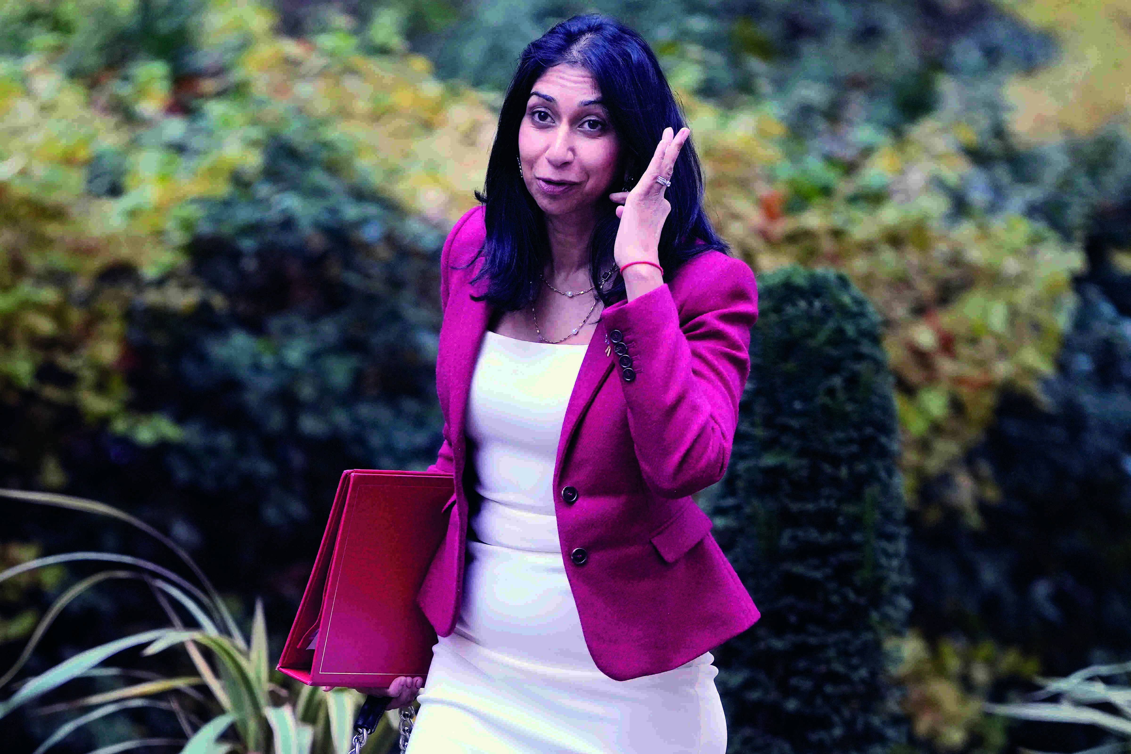Suella Braverman under fire over migrant invasion claim Suella Braverman under fire over migrant invasion claim