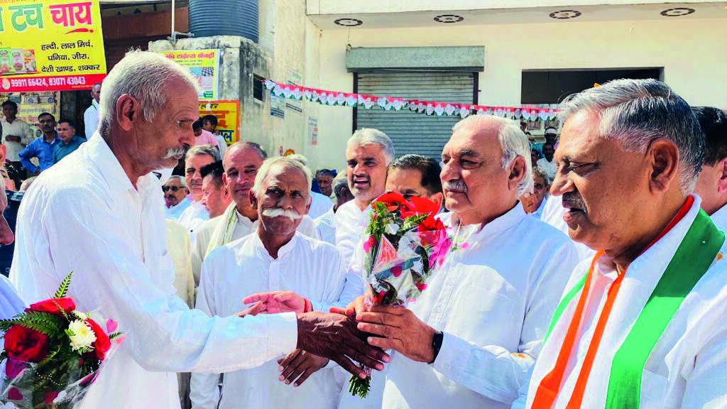 Disappointment on faces of BJP leaders show they are losing Adampur polls Disappointment on faces of BJP leaders show they are losing Adampur polls