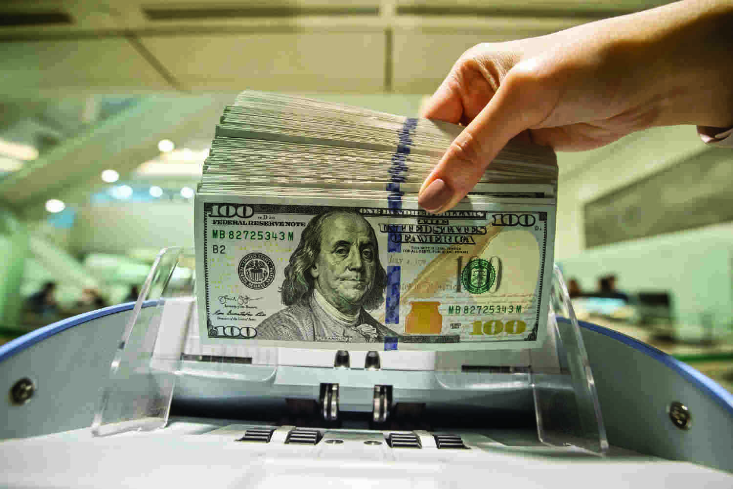 Cash-strapped Pak to receive $13 bn extra from China, Saudi Cash-strapped Pak to receive $13 bn extra from China, Saudi