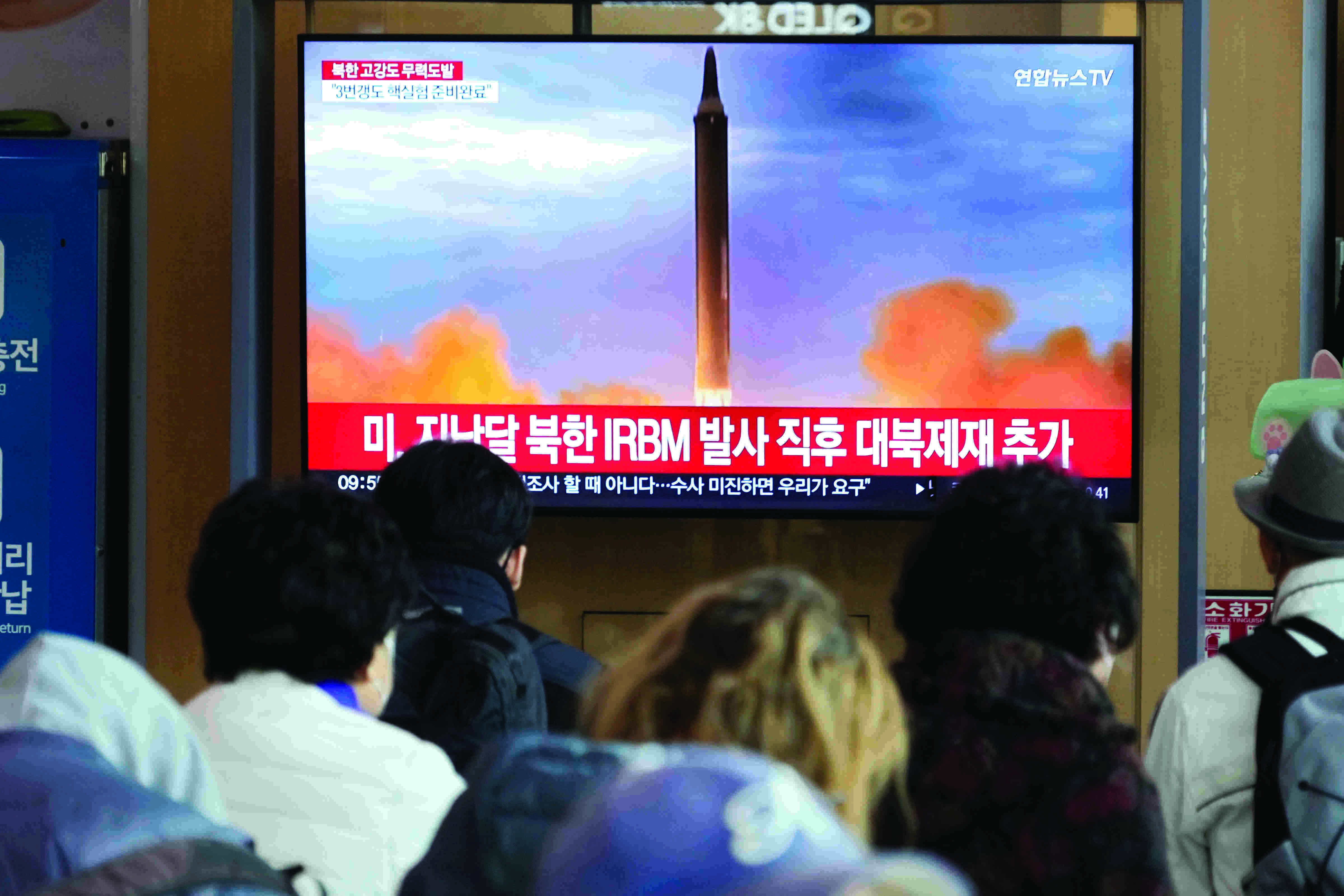 N Korea fires more missiles as US flies bombers over South N Korea fires more missiles as US flies bombers over South