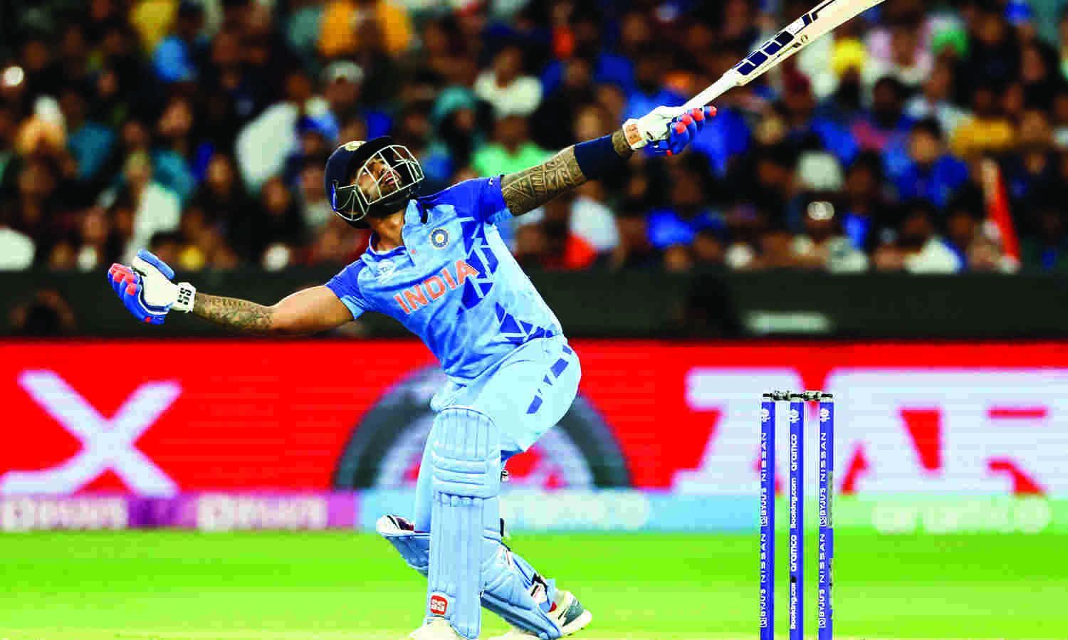 T20 WC: India crush Zimbabwe to set up semi-final date with England