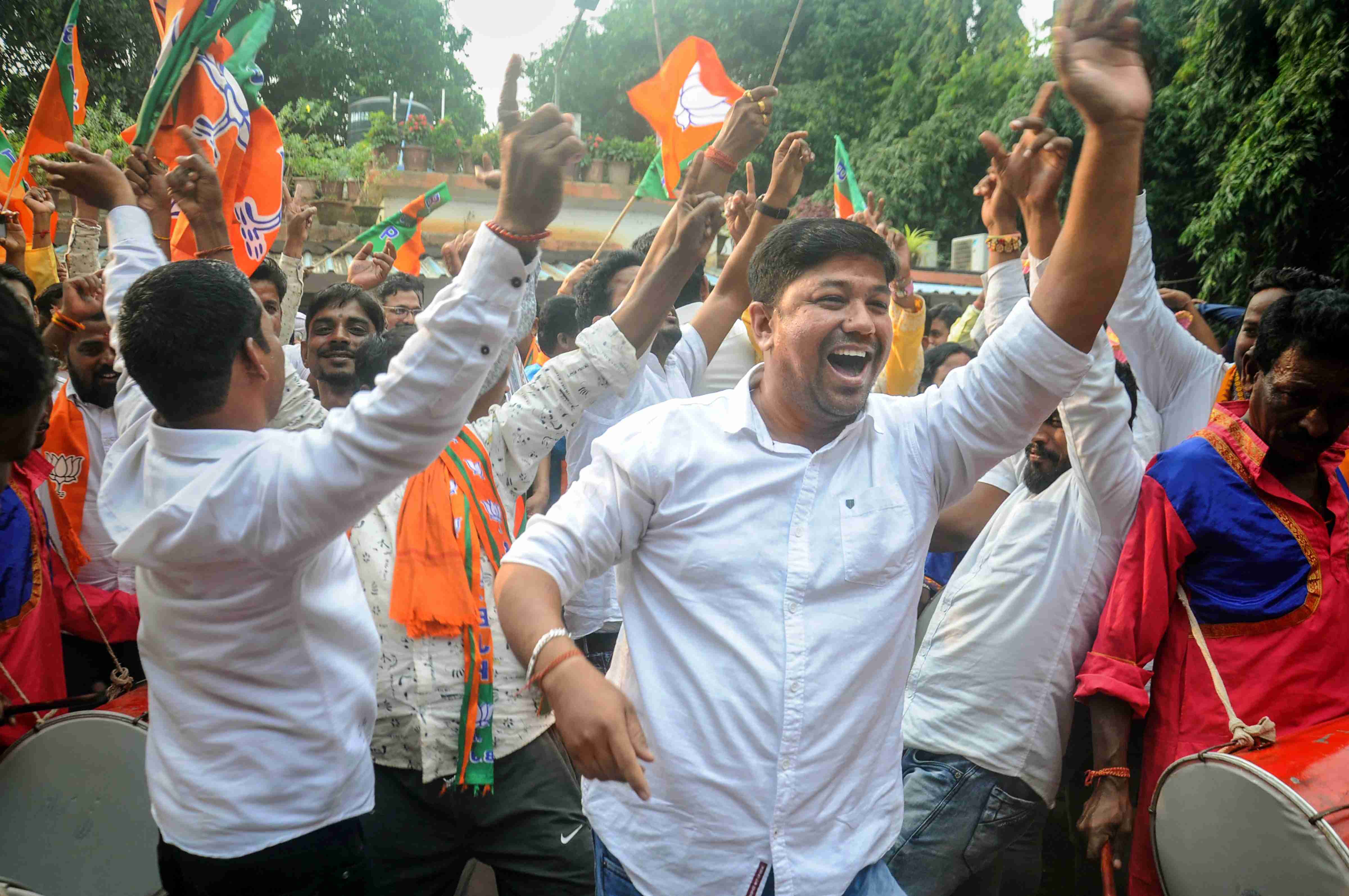 Its 4-3 to BJP in Nov 3 by-election; TRS, RJD, Shiv Sena(Uddhav) win one each Its 4-3 to BJP in Nov 3 by-election; TRS, RJD, Shiv Sena(Uddhav) win one each
