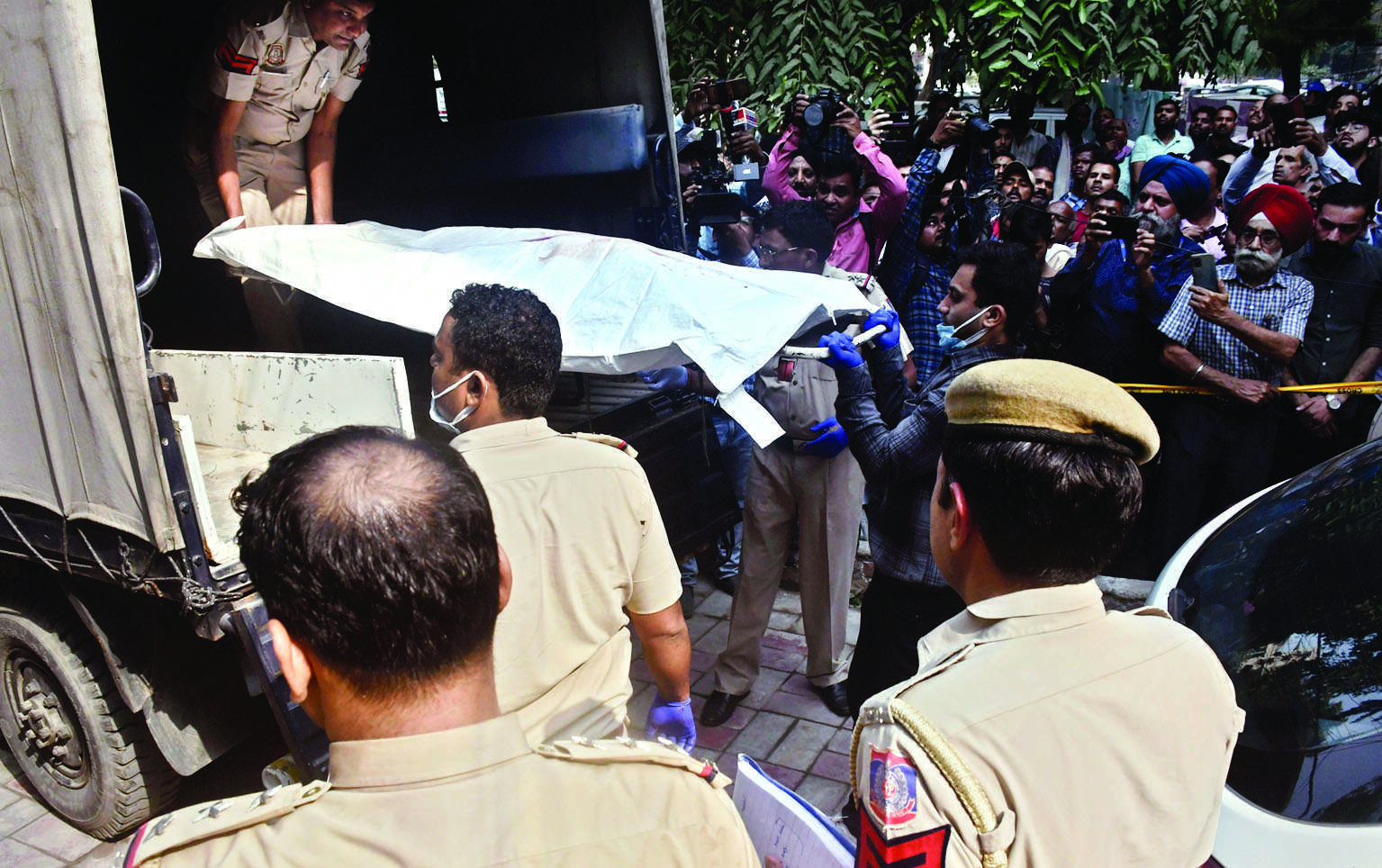 Key accused, 2 others arrested from Bihar in triple murder case