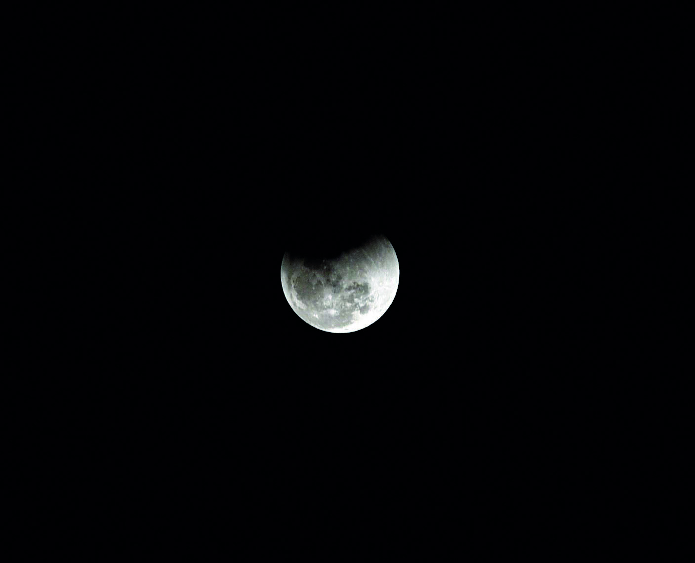 Total lunar eclipse in eastern India on November 8, to begin at about 14:39 IST Total lunar eclipse in eastern India on November 8, to begin at about 14:39 IST