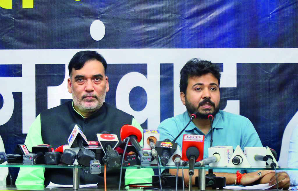 AAP to raise garbage issue ahead of MCD polls, says Min Gopal Rai