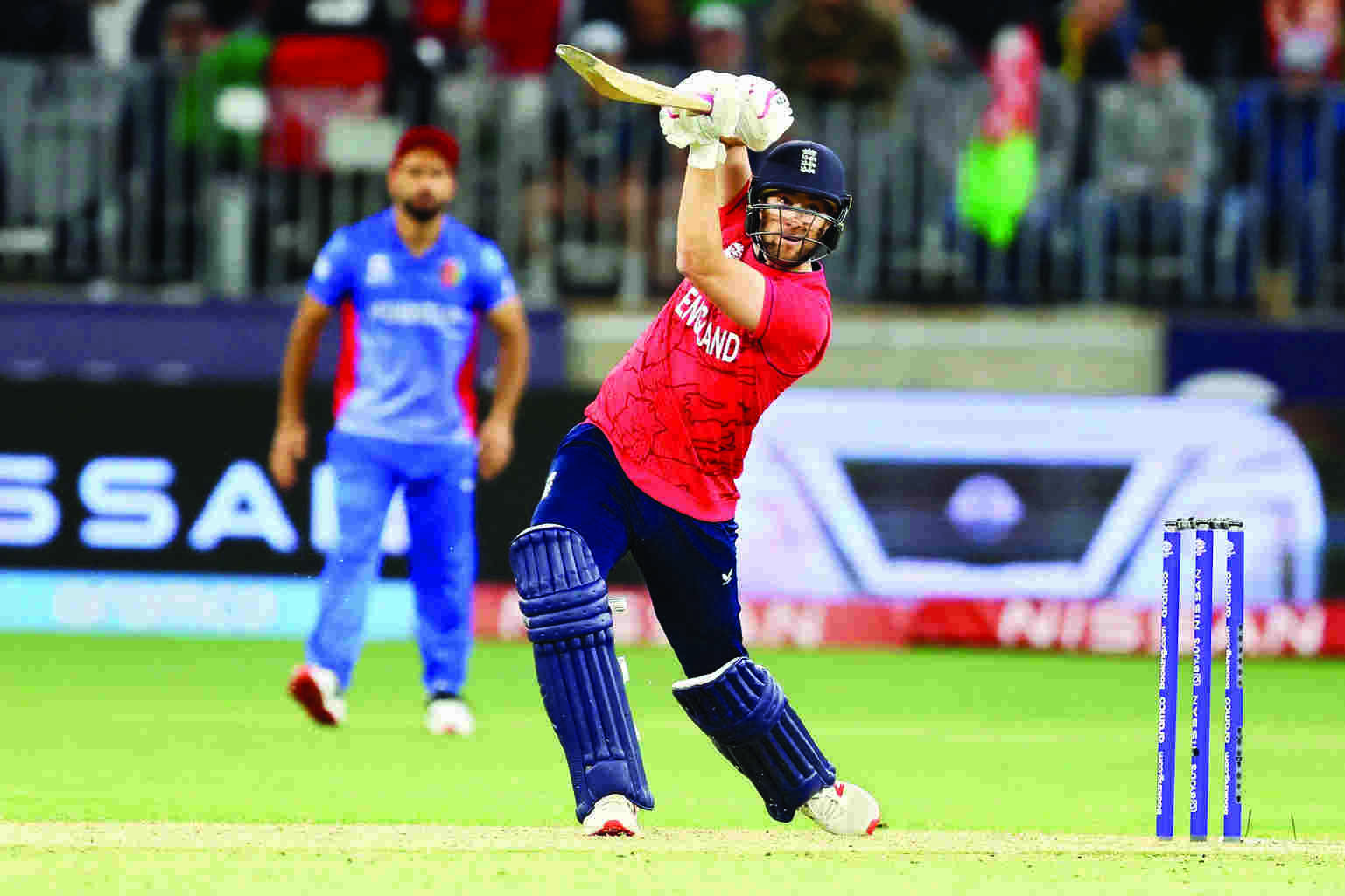 England fret over Mark Woods fitness after Dawid Malan