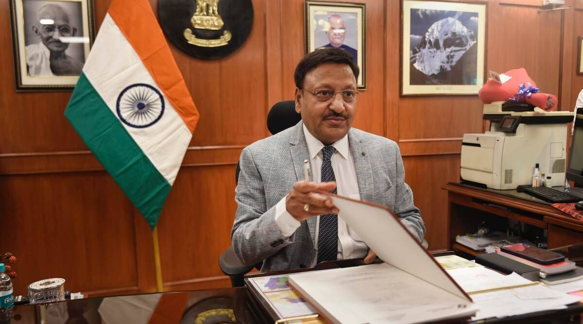 India has 2.49 lakh voters aged above 100: CEC Rajiv Kumar India has 2.49 lakh voters aged above 100: CEC Rajiv Kumar