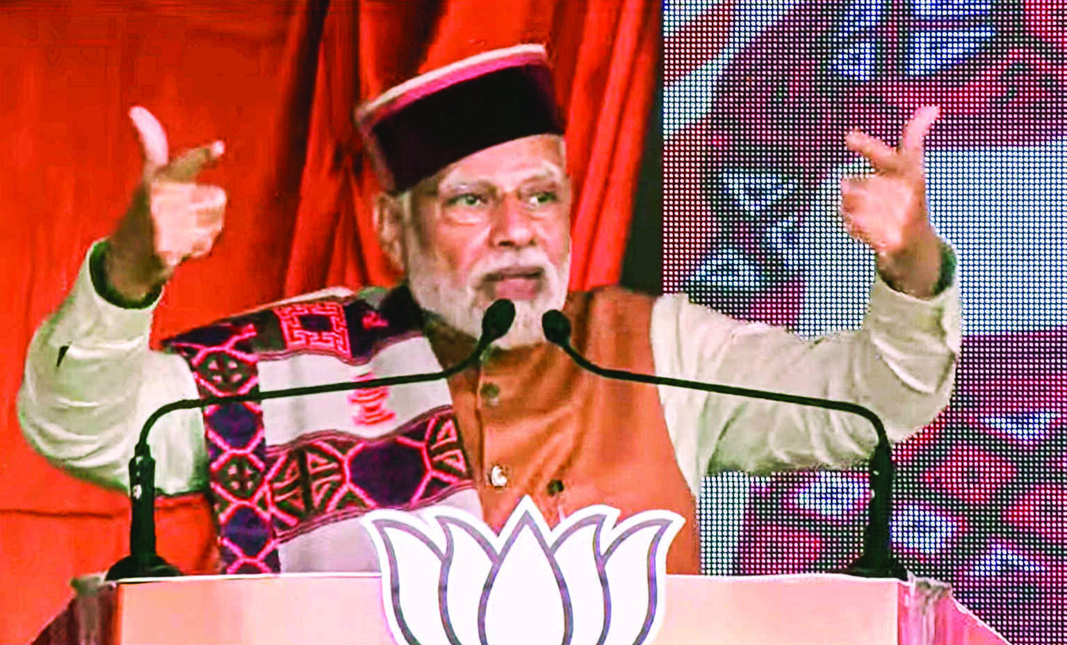 Vote for double-engine govt for double benefits: PM Modi Vote for double-engine govt for double benefits: PM Modi