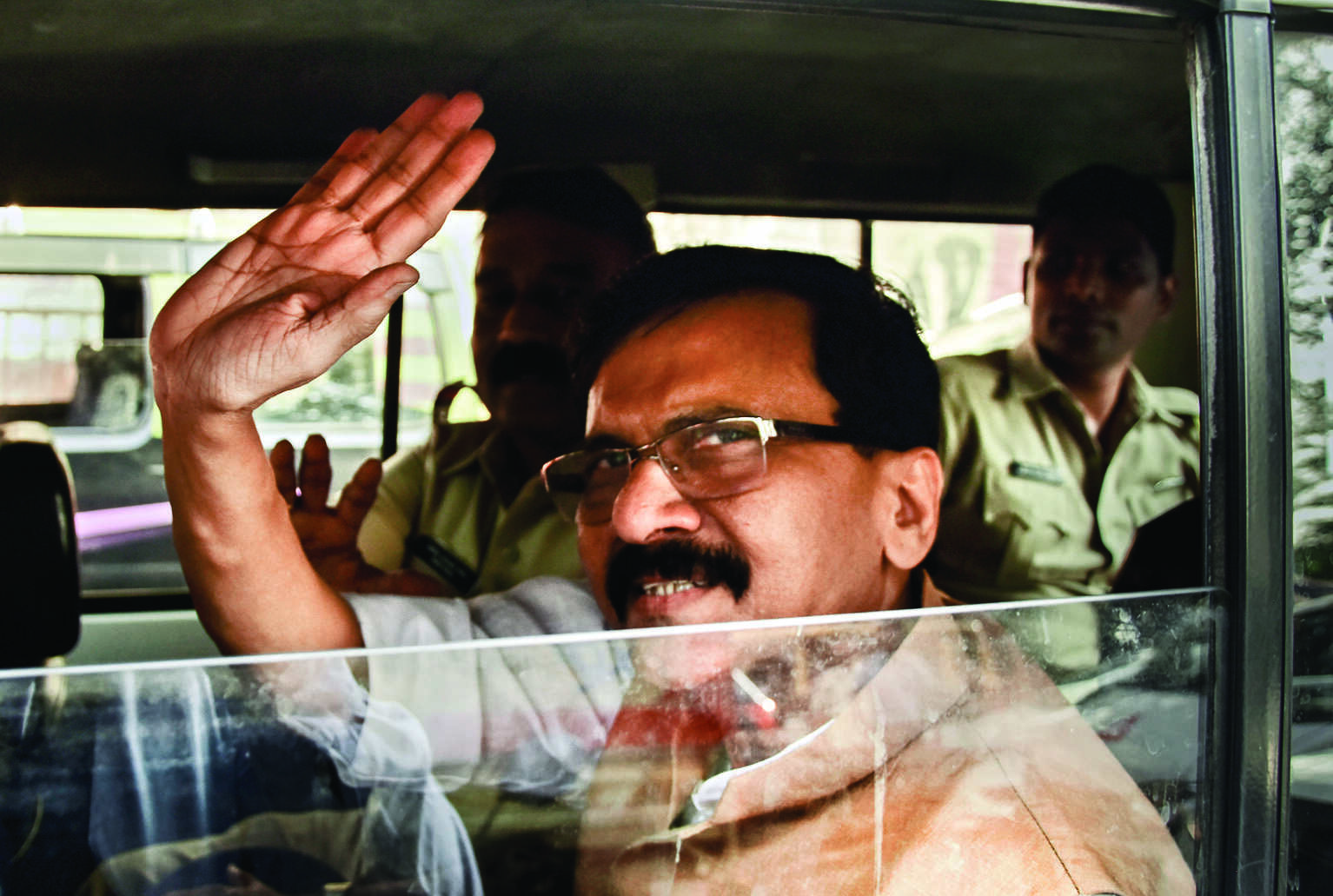 ED plea against Raut bail likely to be taken up by HC today ED plea against Raut bail likely to be taken up by HC today