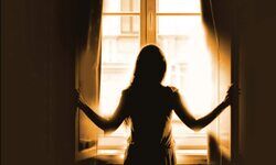 Glancing through a prism Glancing through a prism