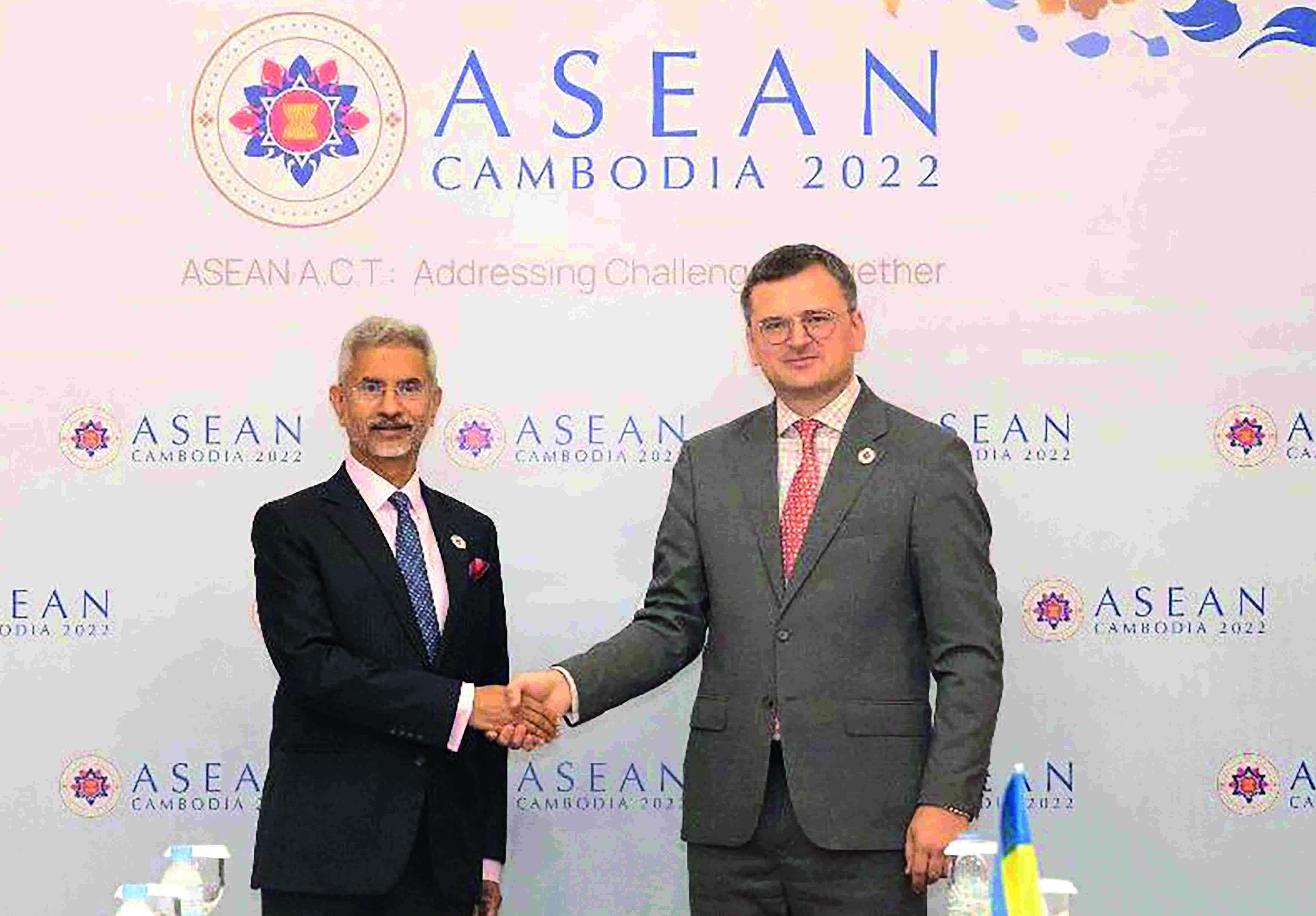 Jaishankar meets Ukrainian counterpart