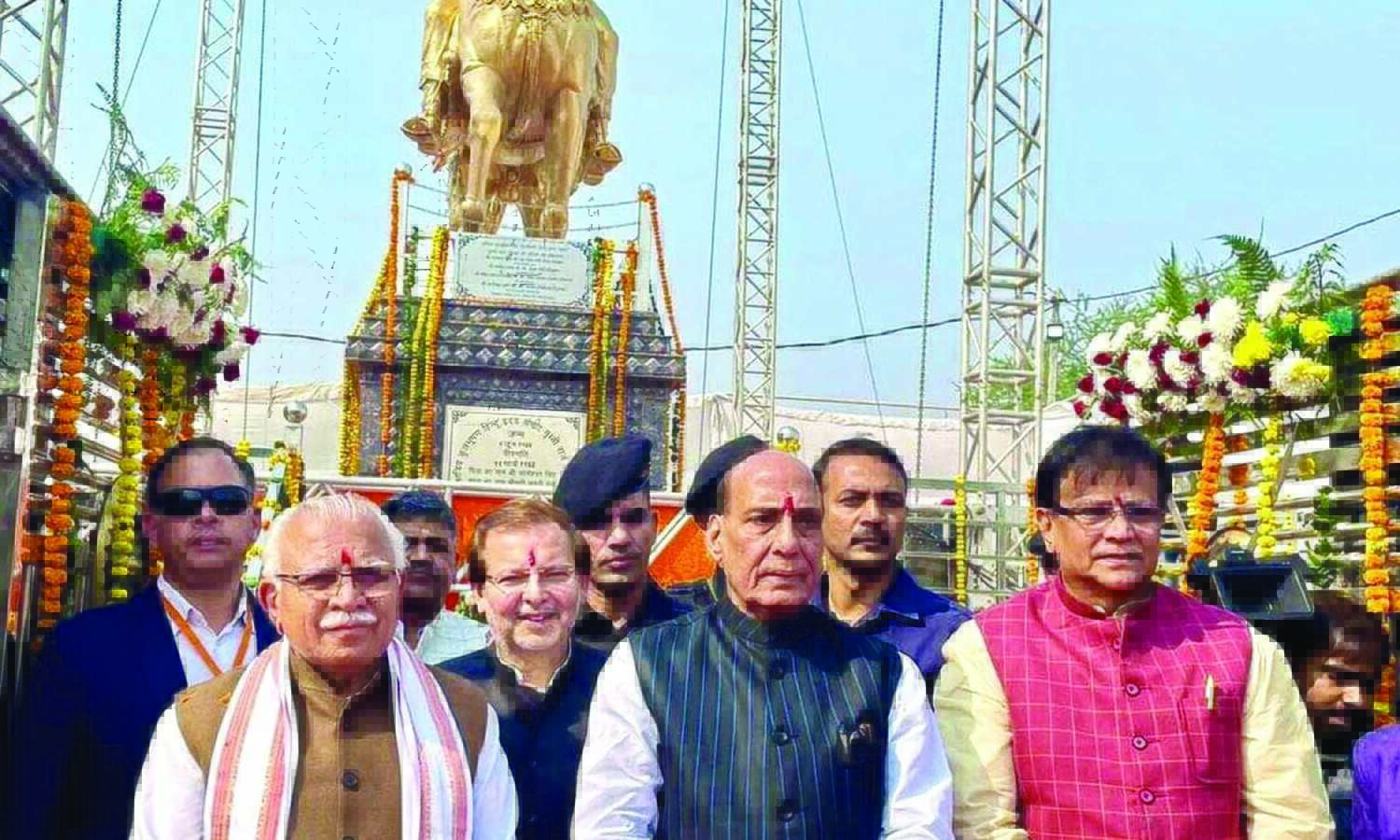 Anyone casting evil eye on India is given befitting reply: Def min