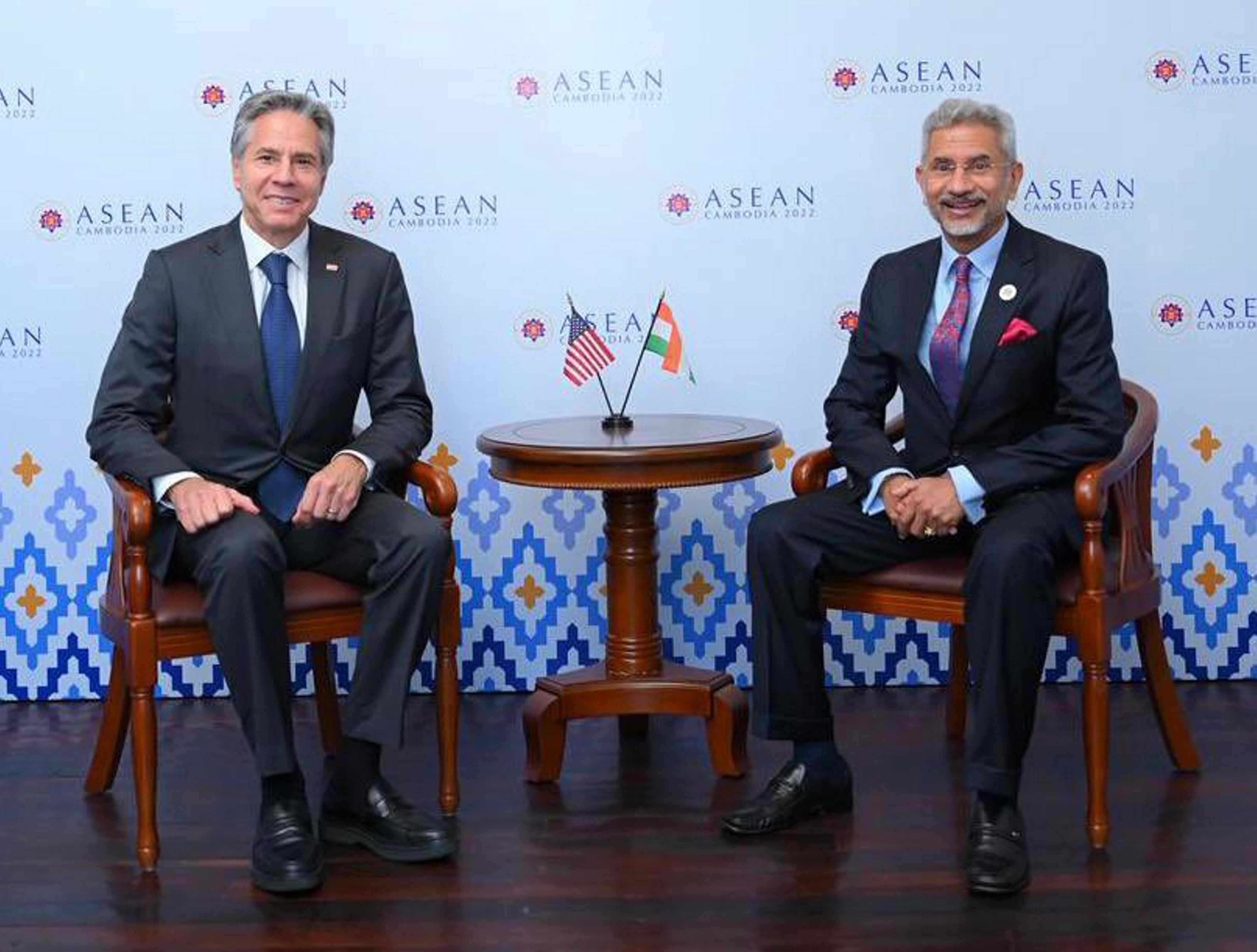 EAM Jaishankar discusses Ukraine conflict, Indo-Pacific & bilateral ties with US Secretary of State Blinken EAM Jaishankar discusses Ukraine conflict, Indo-Pacific & bilateral ties with US Secretary of State Blinken