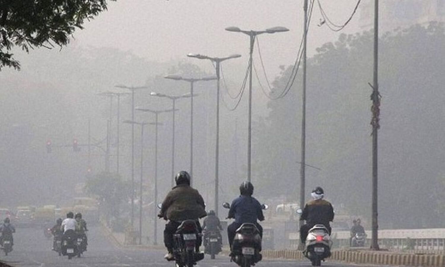 Air quality in Delhi poor, min temp 15.4 deg C
