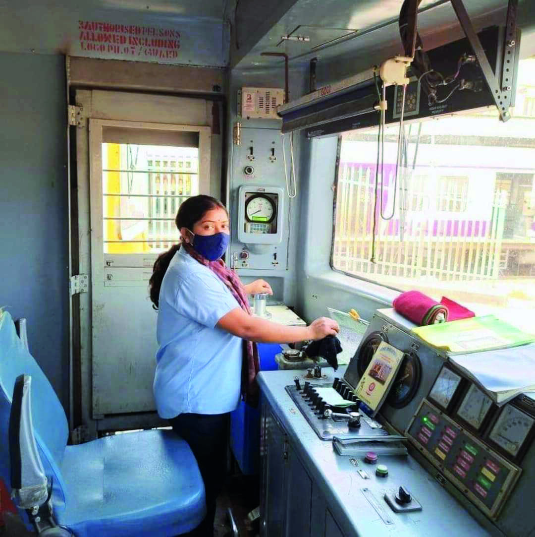 Female locopilots under ER break the glass ceiling Female locopilots under ER break the glass ceiling