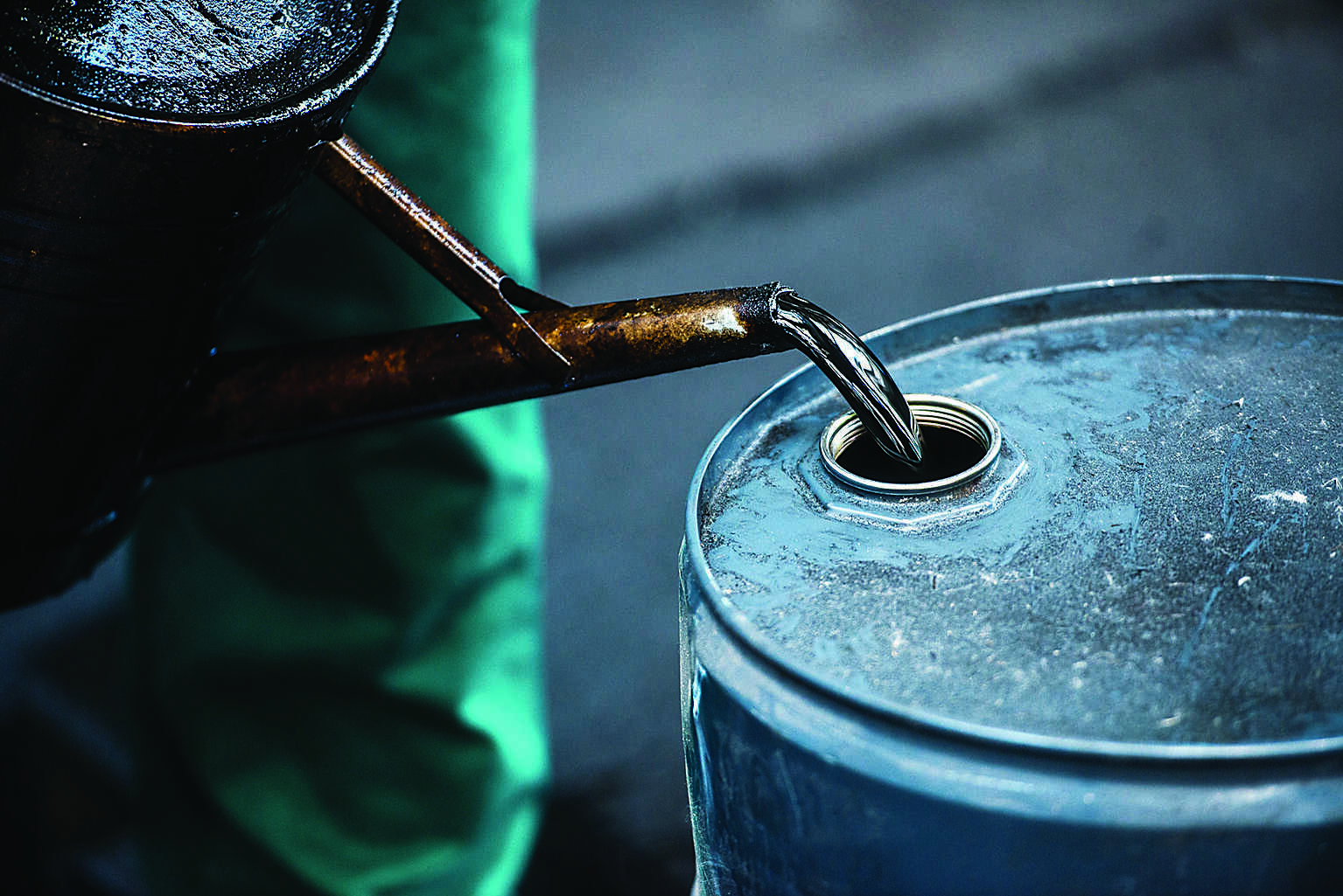 Chemicals & petchems industry must adopt safety measures: Govt Chemicals & petchems industry must adopt safety measures: Govt