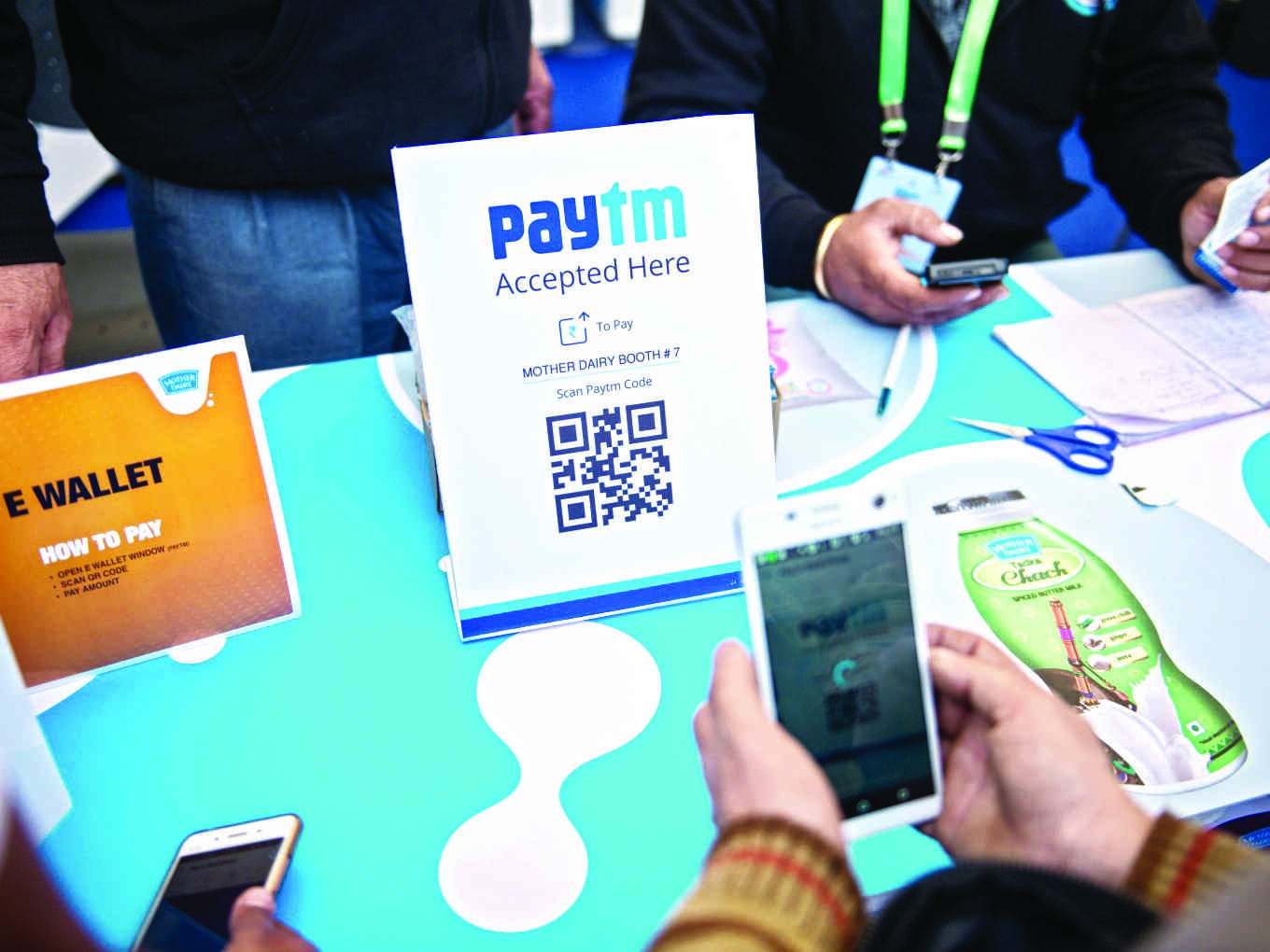Softbank sells 4.5% in Paytm for `1,631 crore Softbank sells 4.5% in Paytm for `1,631 crore