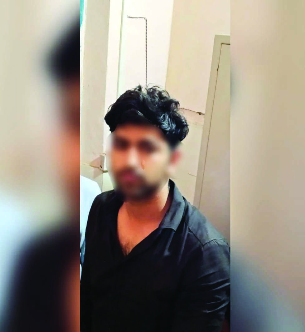 Man held for assaulting security personnel inside shopping mall