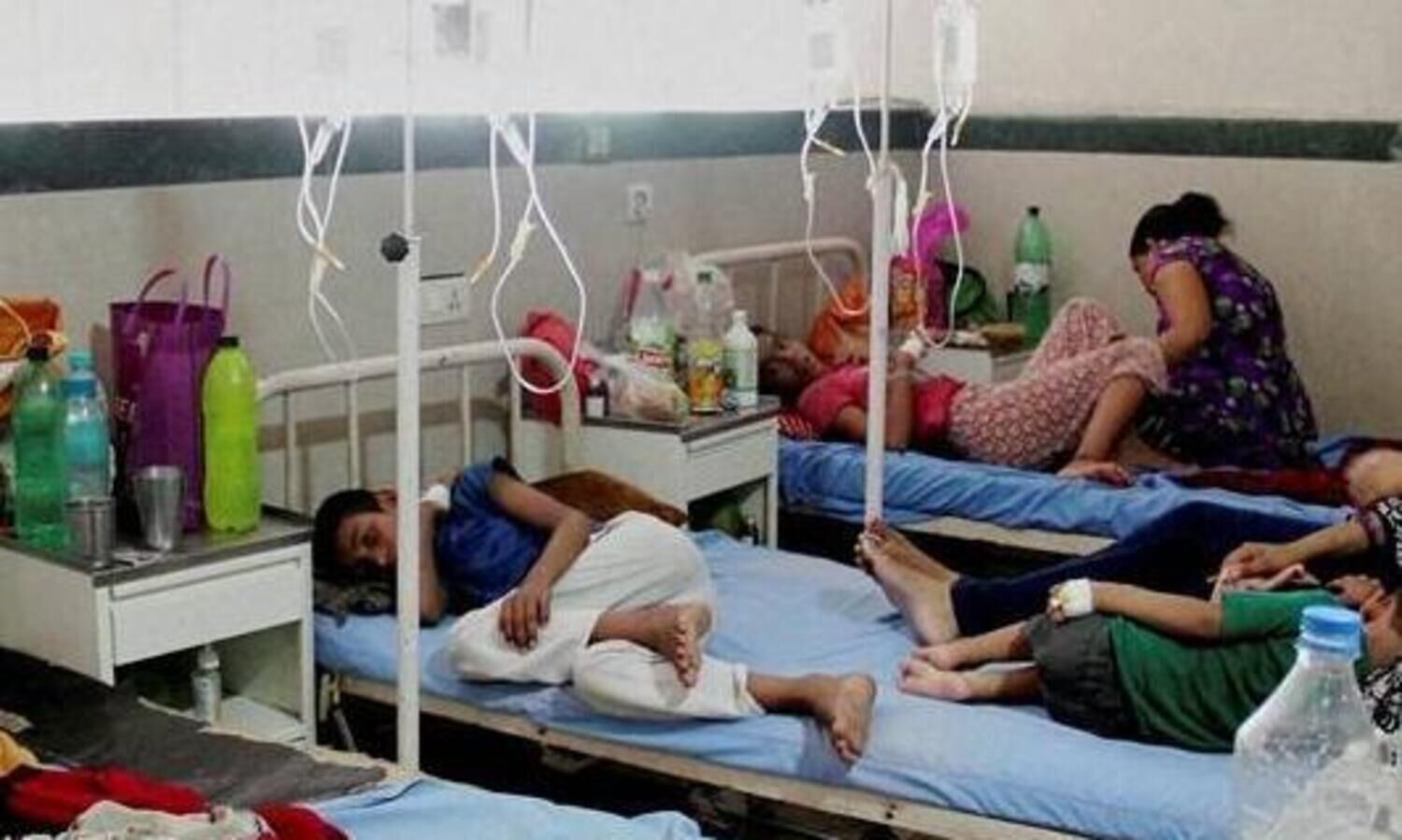 Eight suspected measles deaths, 503 cases reported in Maharashtra so far; CM reviews situation