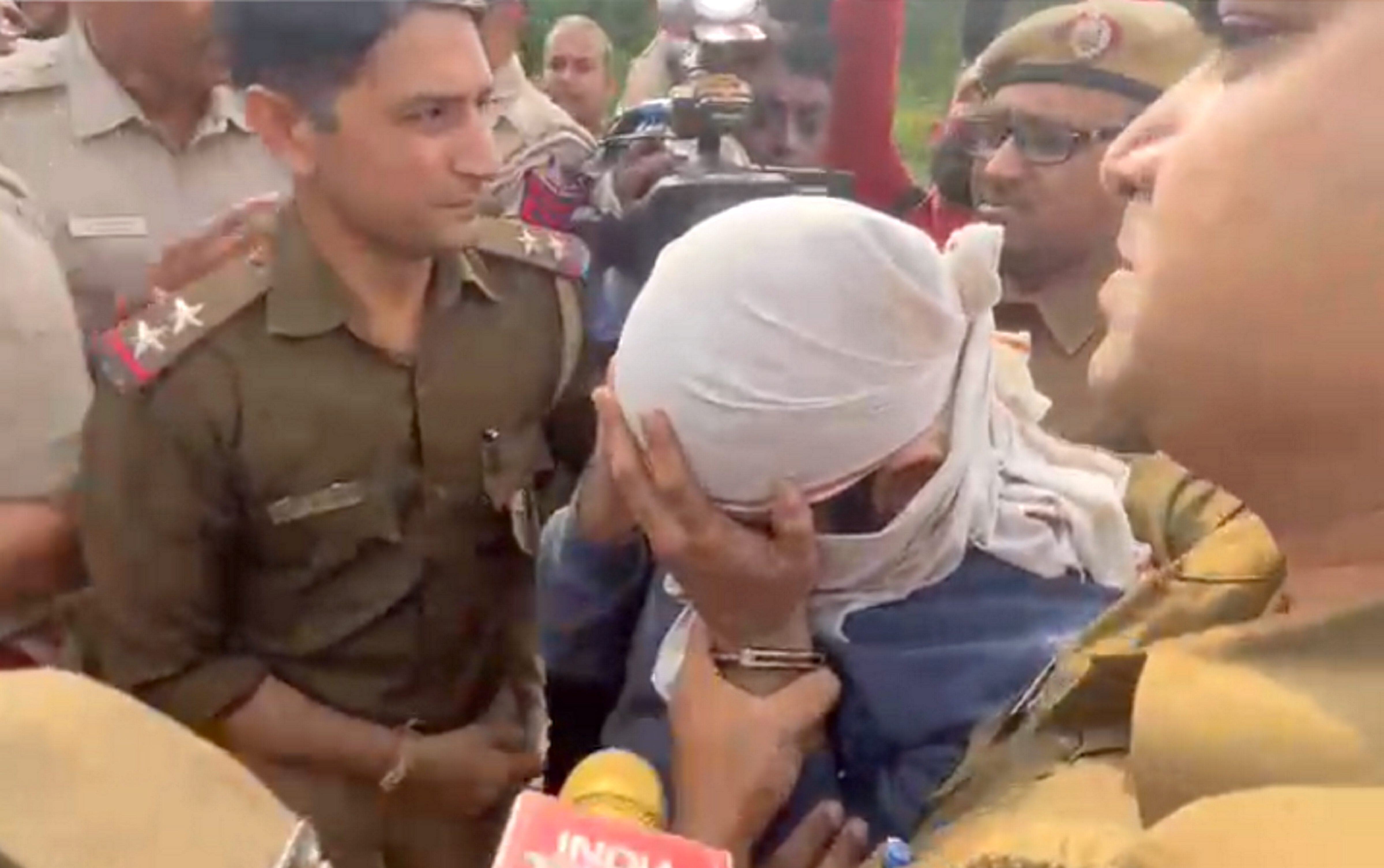 Police visit office of Aaftab Poonawala in Gurugram, search for evidence Police visit office of Aaftab Poonawala in Gurugram, search for evidence