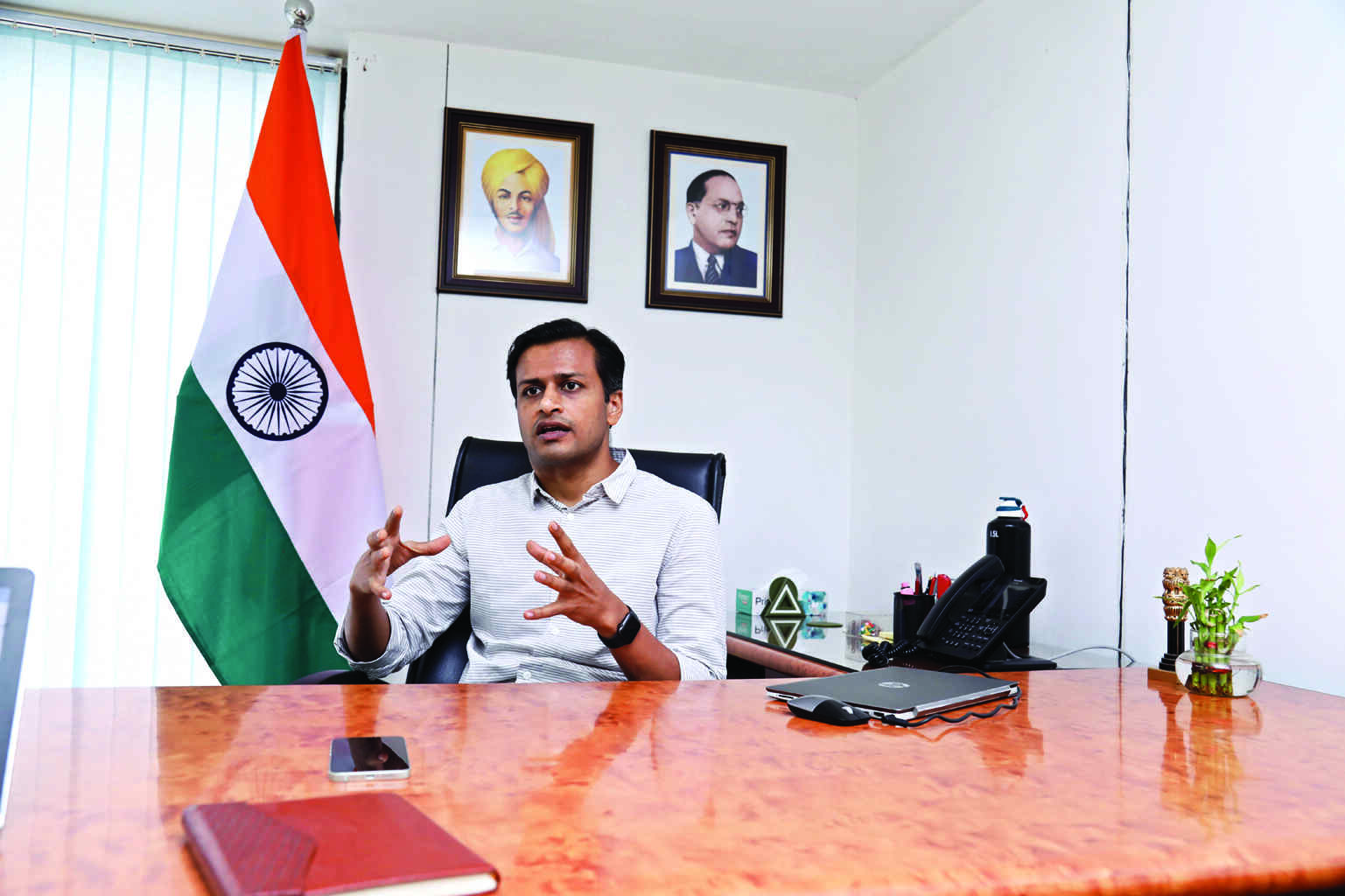 HC seeks L-Gs stand on DDCD VCs plea against sealing office