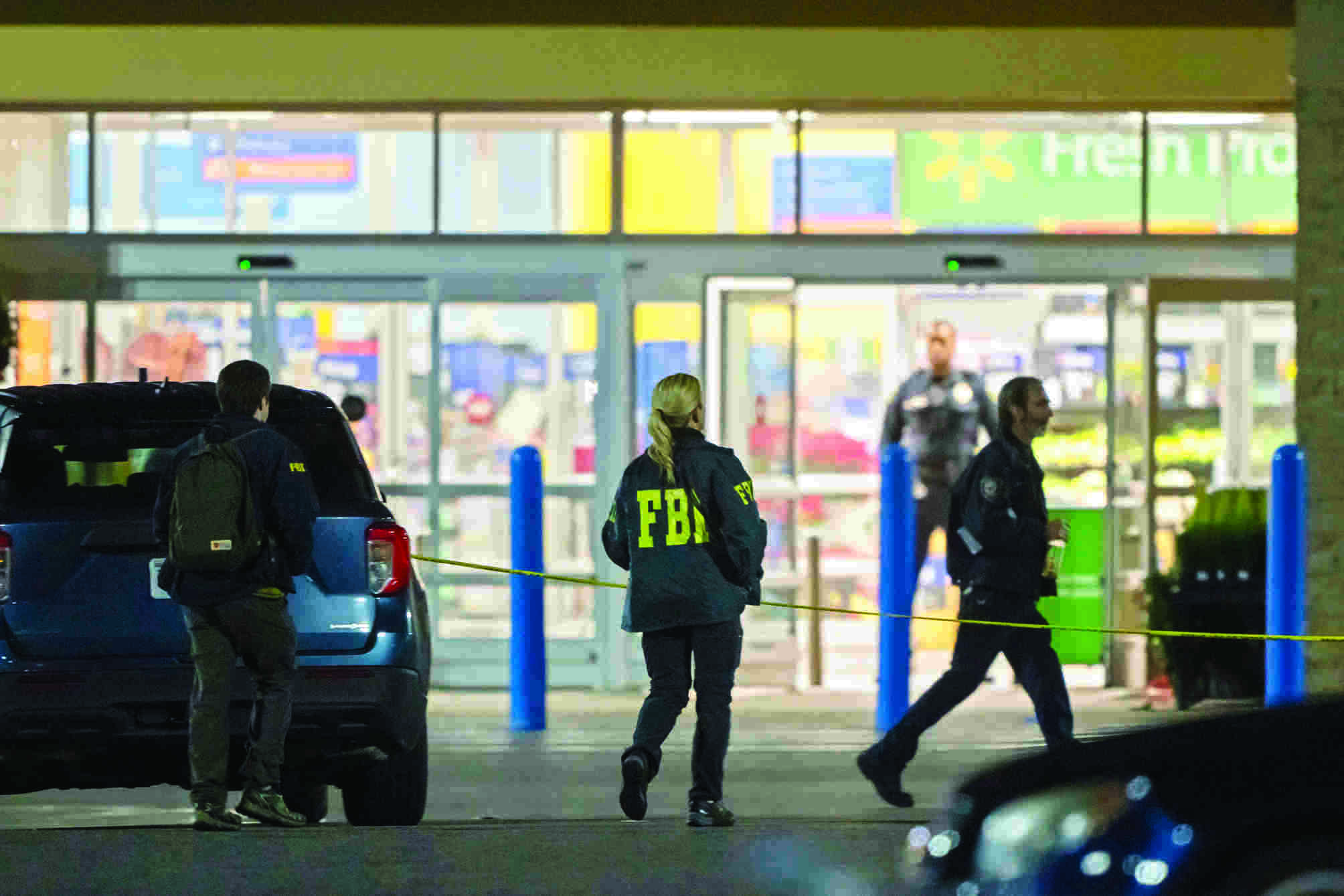 Six people and assailant killed at Walmart: Police