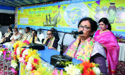 New Town: Handicrafts expo begins New Town: Handicrafts expo begins