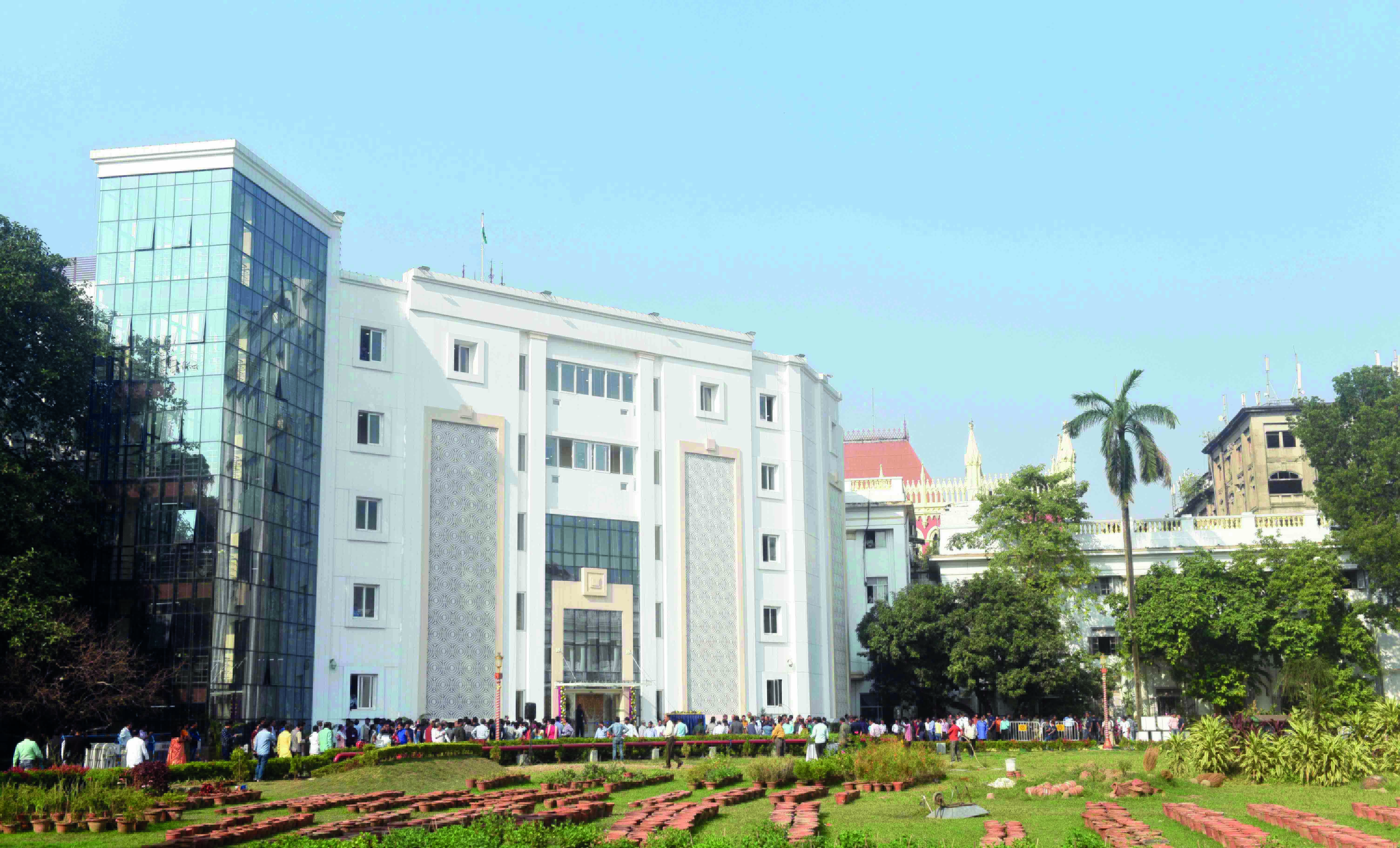 CM inaugurates Platinum Jubilee Memorial Building CM inaugurates Platinum Jubilee Memorial Building