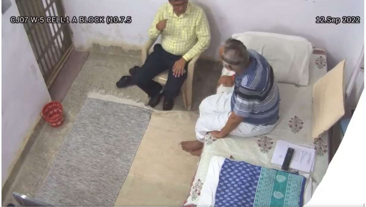 Video of jailed AAP minister meeting a Tihar jail superintendent surfaces Video of jailed AAP minister meeting a Tihar jail superintendent surfaces
