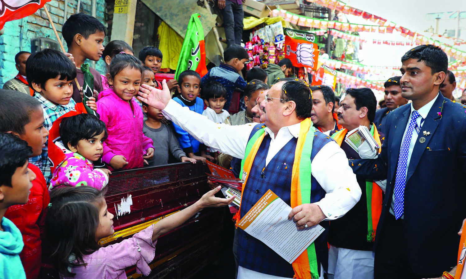 In door-to-door campaign, Nadda seeks support for BJP