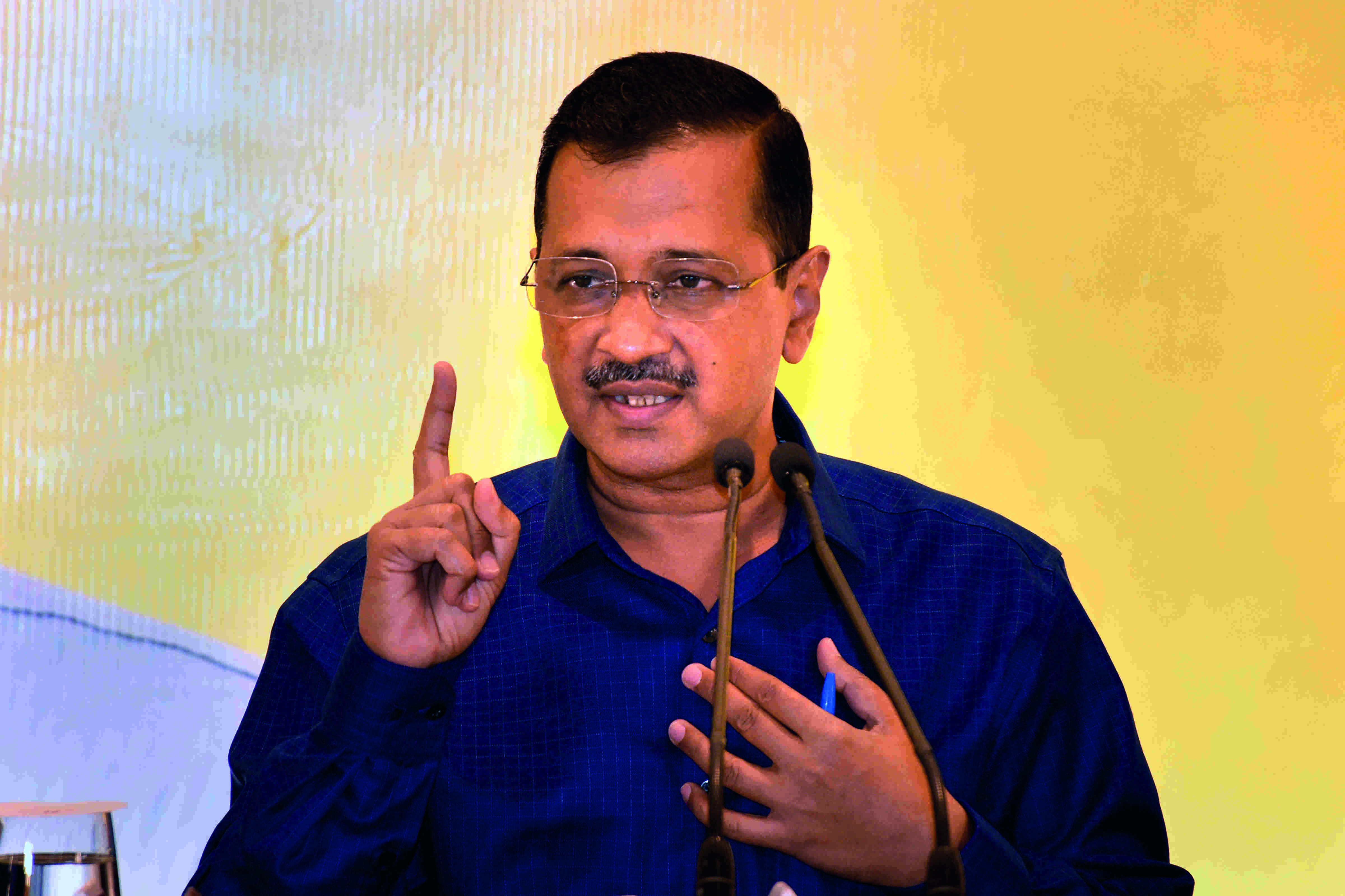 Kejriwal claims AAP will win Guj elections, promises OPS by Jan 31