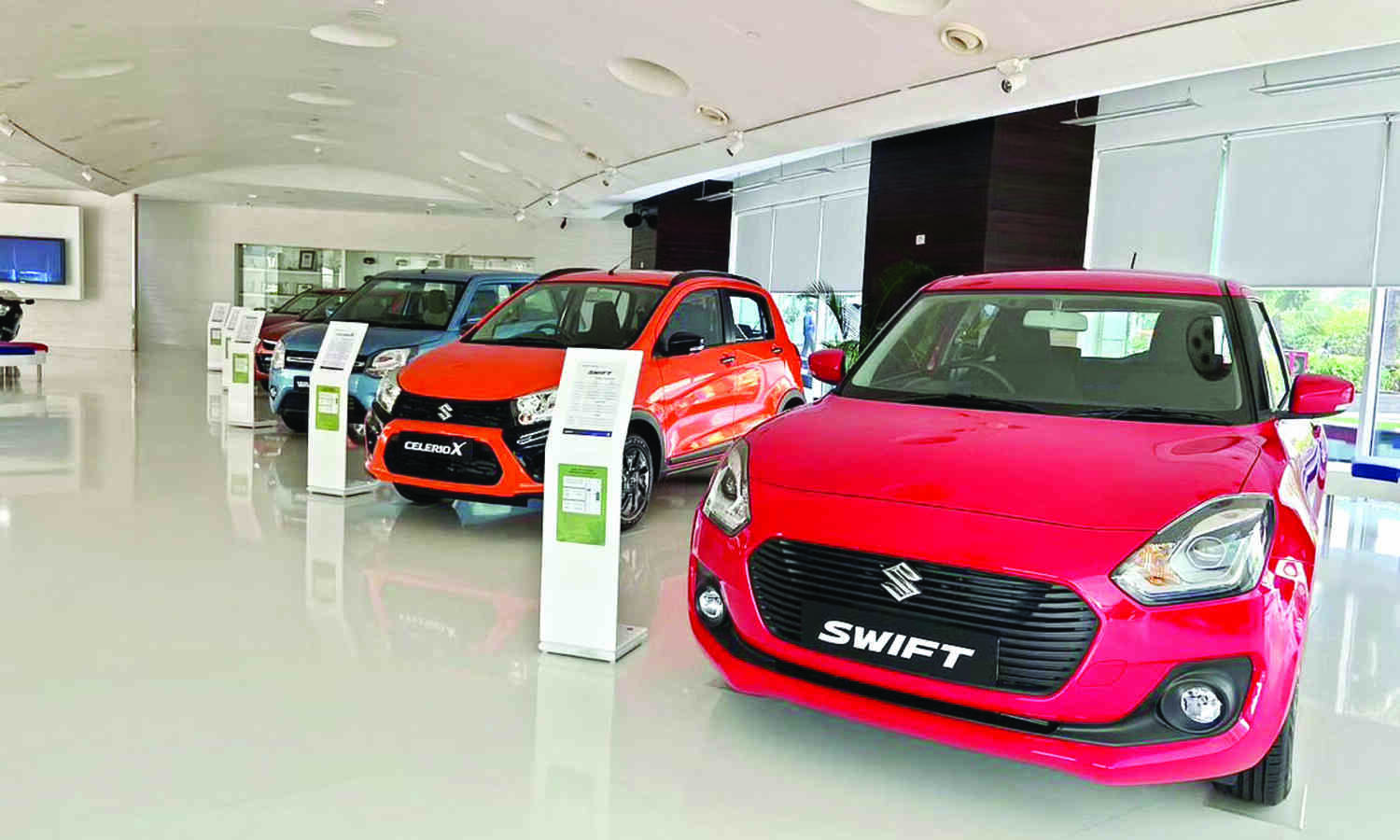 Car sales in fast lane in Nov, auto makers post double-digit growth