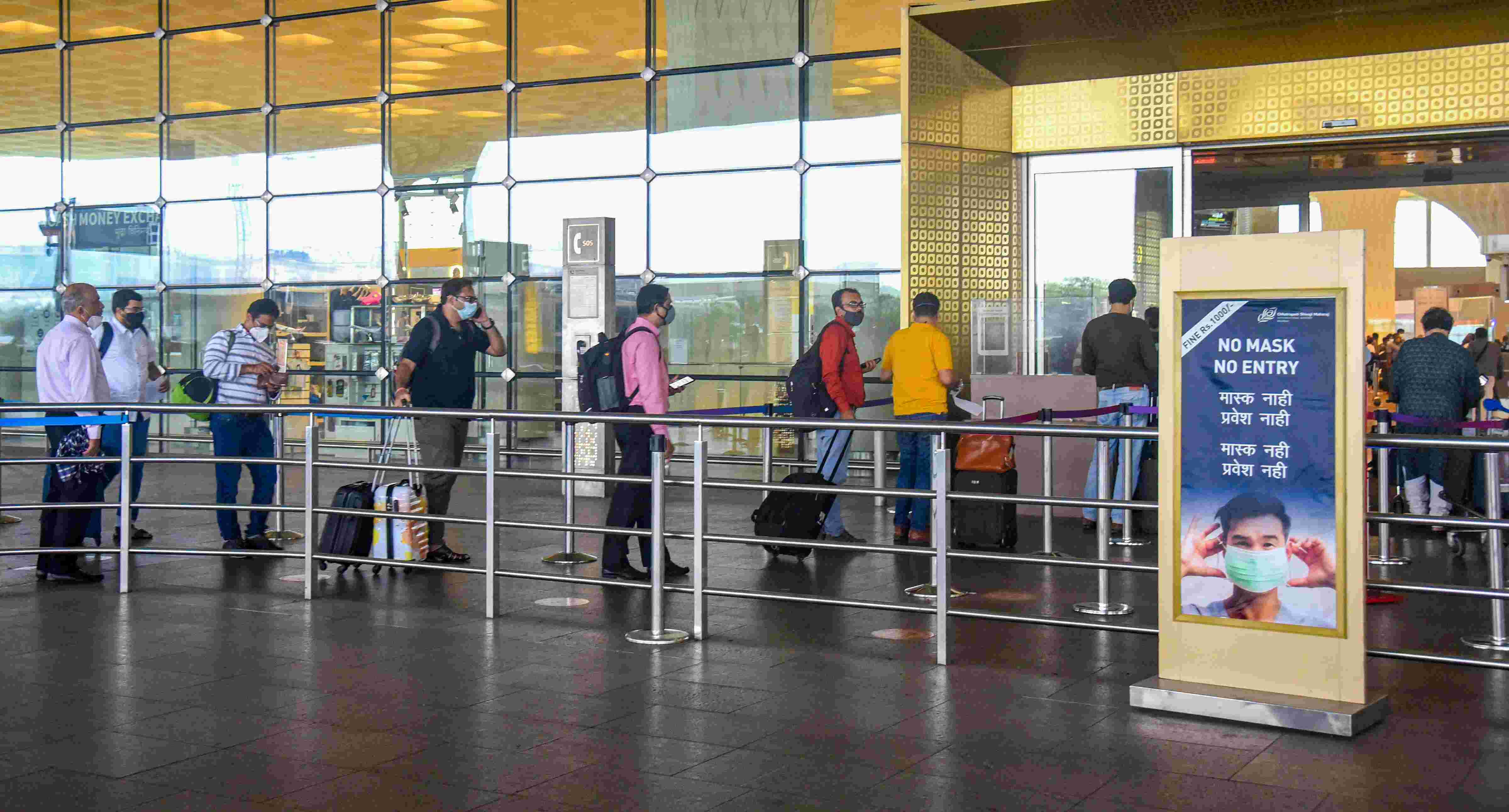 Services at Mumbai airport disrupted due to internet server outage