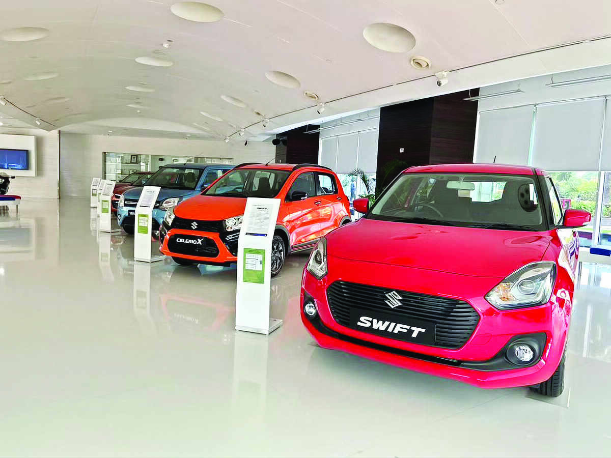 Car sales in fast lane in Nov, auto makers post double-digit growth