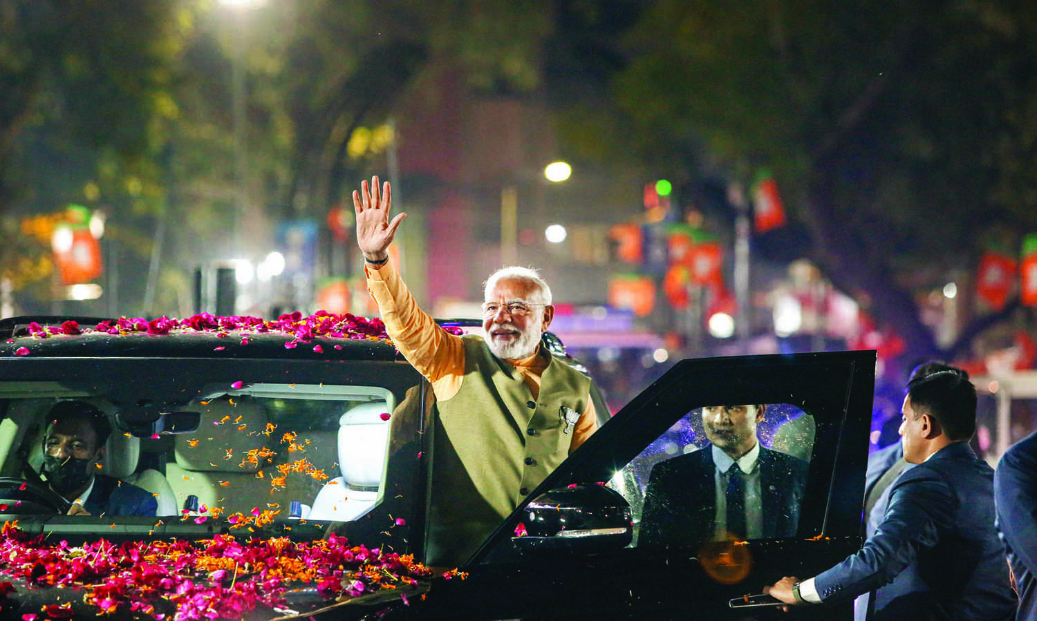 Cong only believes in stalling & delaying, alleges PM Modi