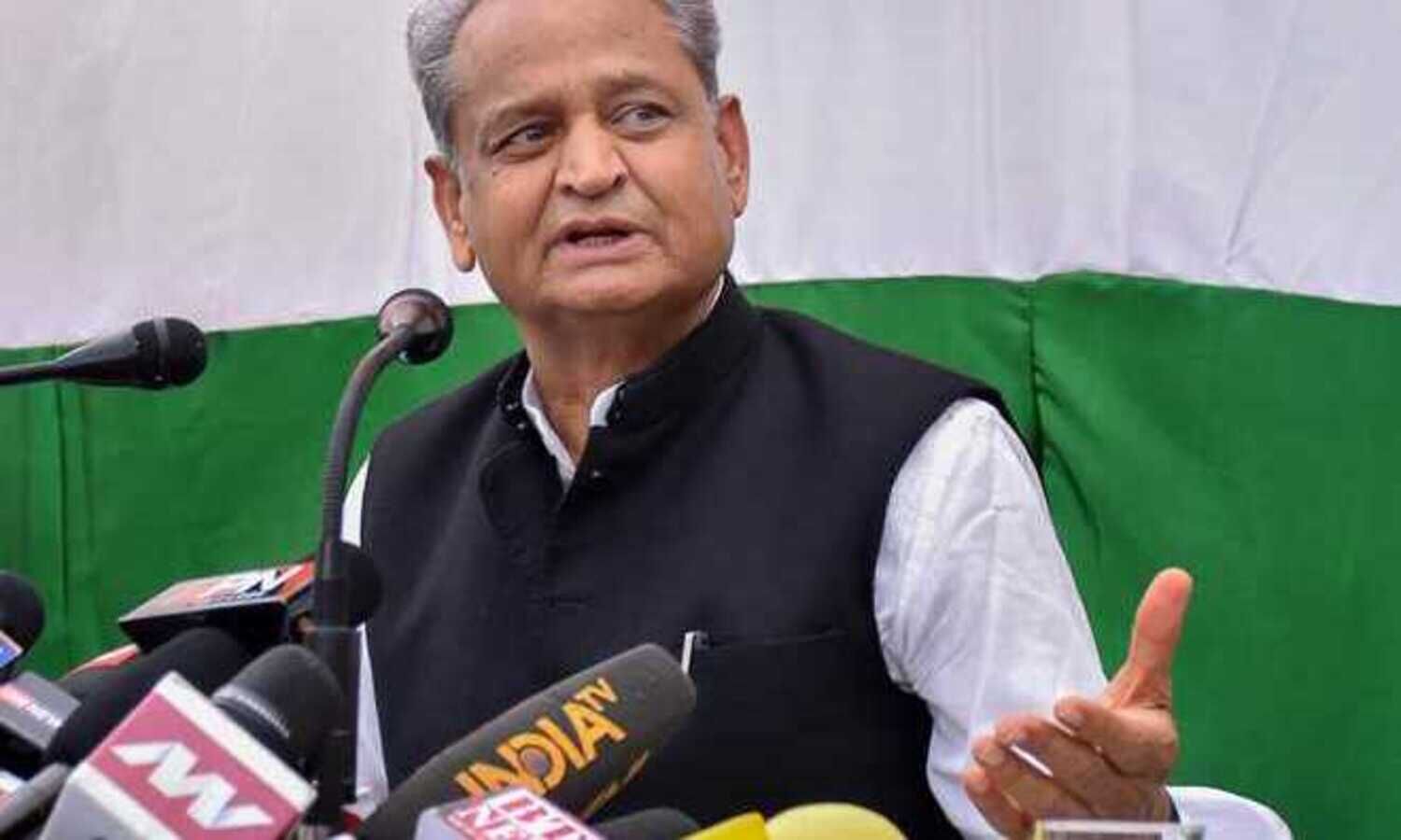 Gehlot vs Pilot: As Cong gears up for Bharat Jodo Yatra, two groups fight for dominance in hoardings