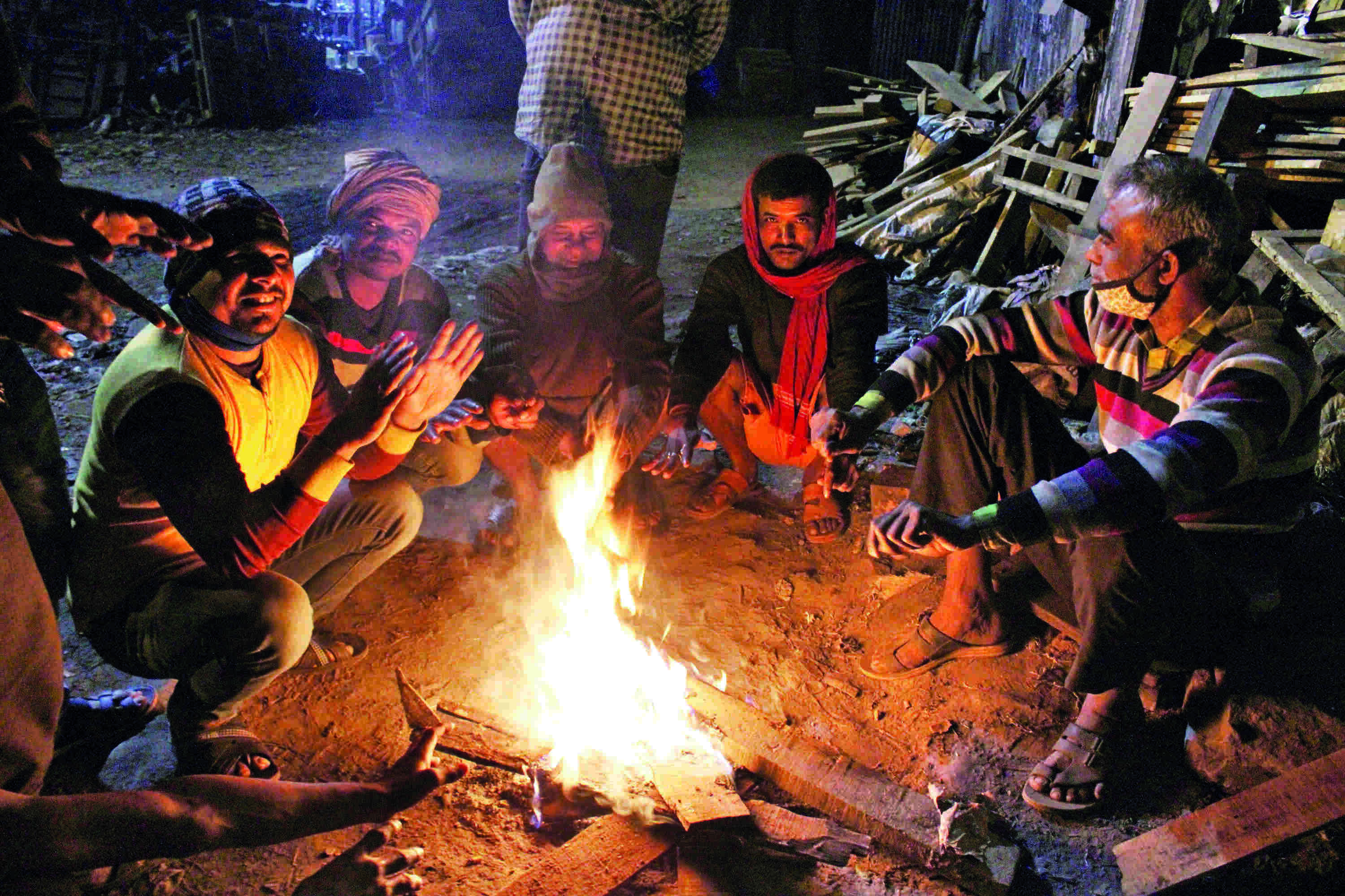 At 16.2 degree C, city sees coldest day so far At 16.2 degree C, city sees coldest day so far