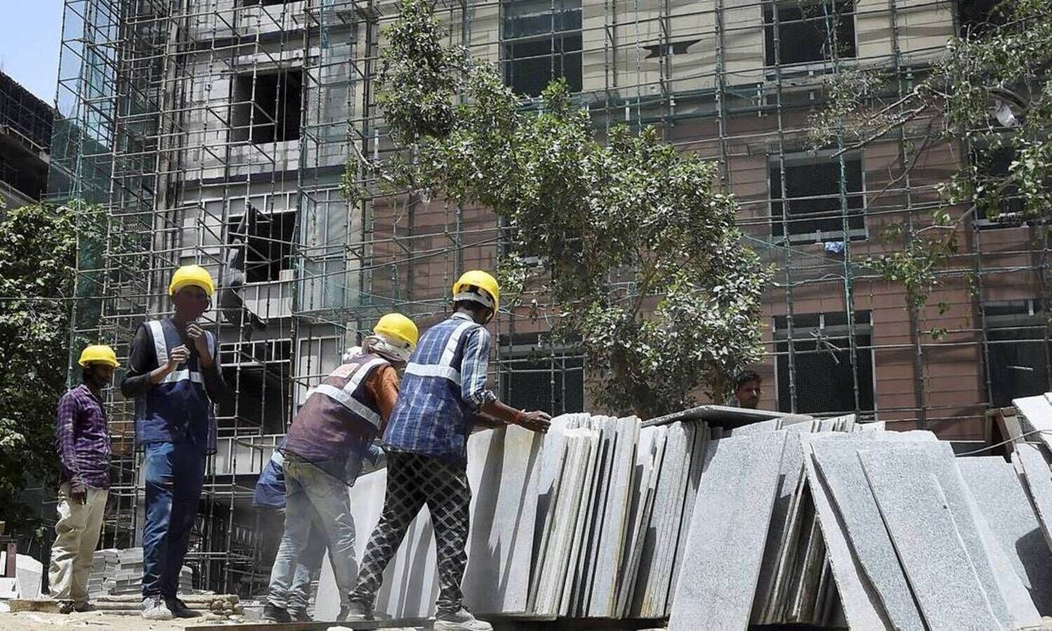 Air quality panel bans non-essential construction work in Delhi-NCR