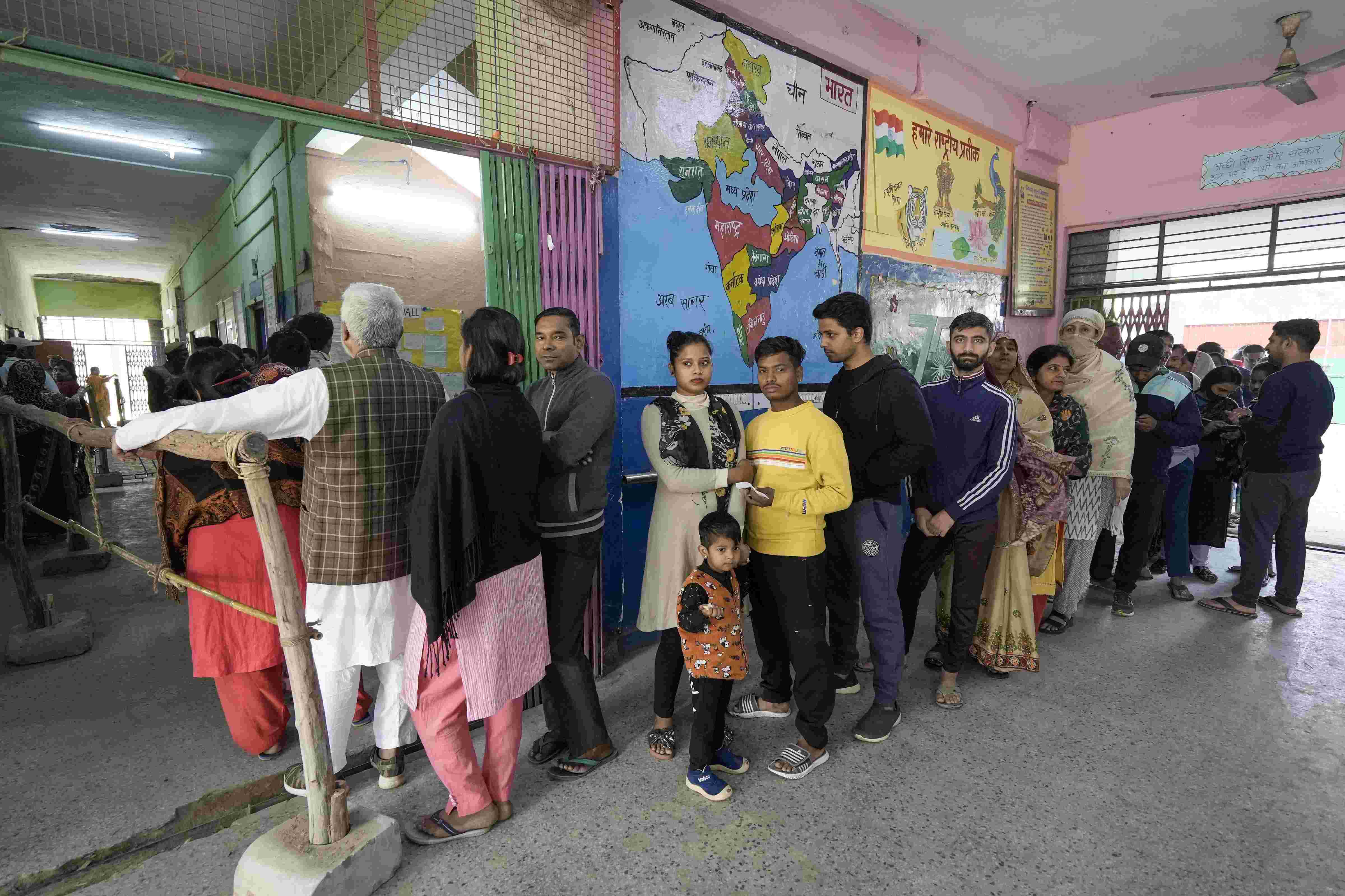 MCD poll 45 pc voter turnout recorded till 4 pm