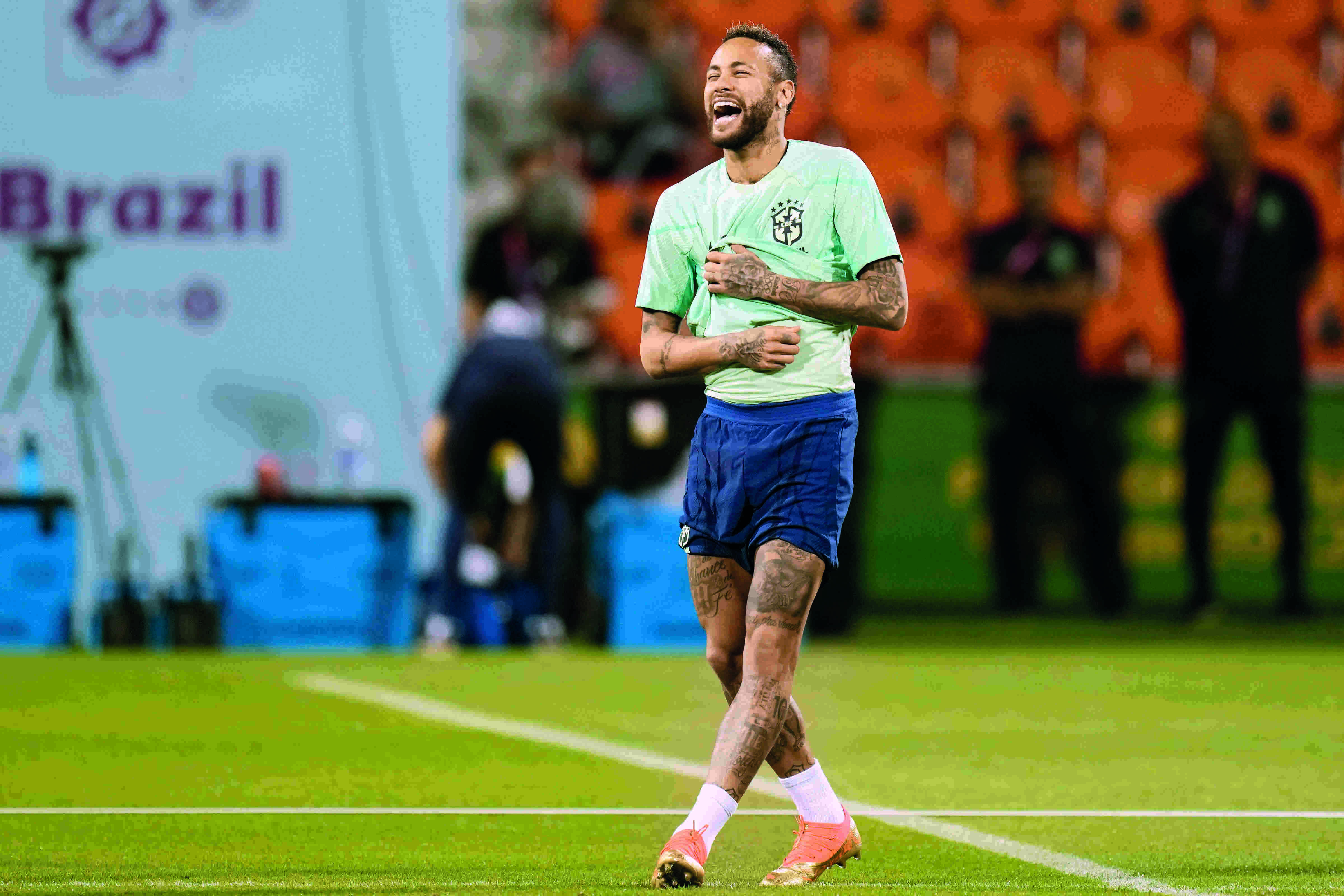 Brazil waits on Neymar for  South Korea game at World Cup