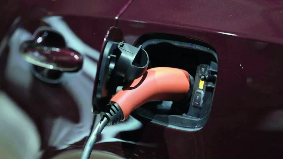 App to help electric vehicle users find nearest charging stn to be launched App to help electric vehicle users find nearest charging stn to be launched