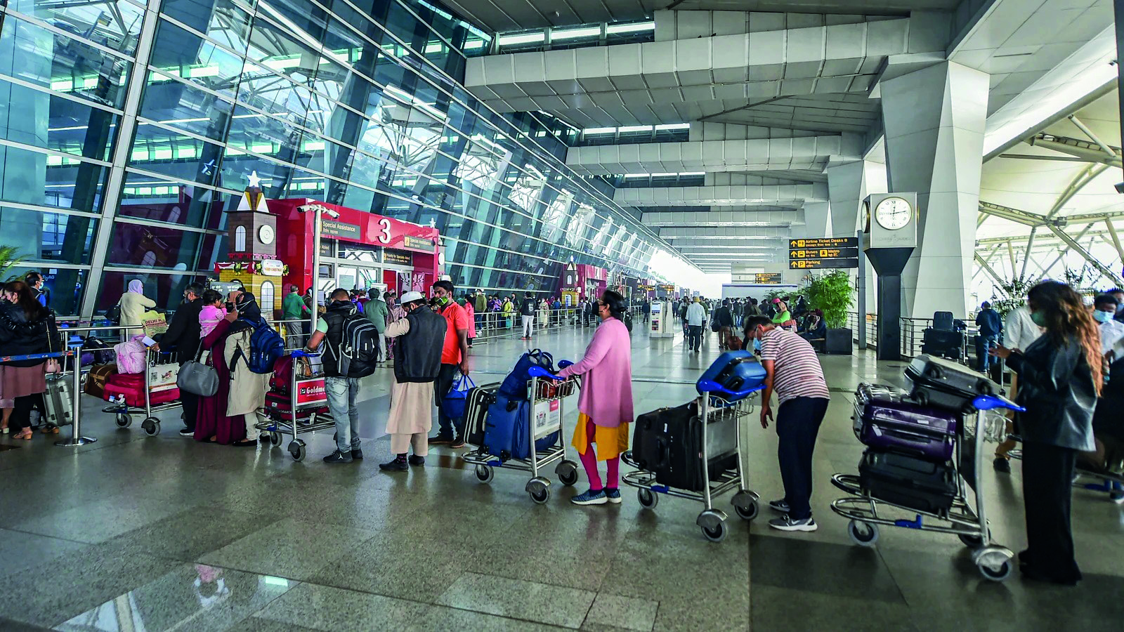 Govt plans to ease congestion at airports: Jyotiraditya Scindia