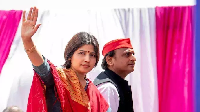 Dimple Yadav Gets A Lead Of 1 lakh In Seat Held By Mulayam Singh Yadav Dimple Yadav Gets A Lead Of 1 lakh In Seat Held By Mulayam Singh Yadav